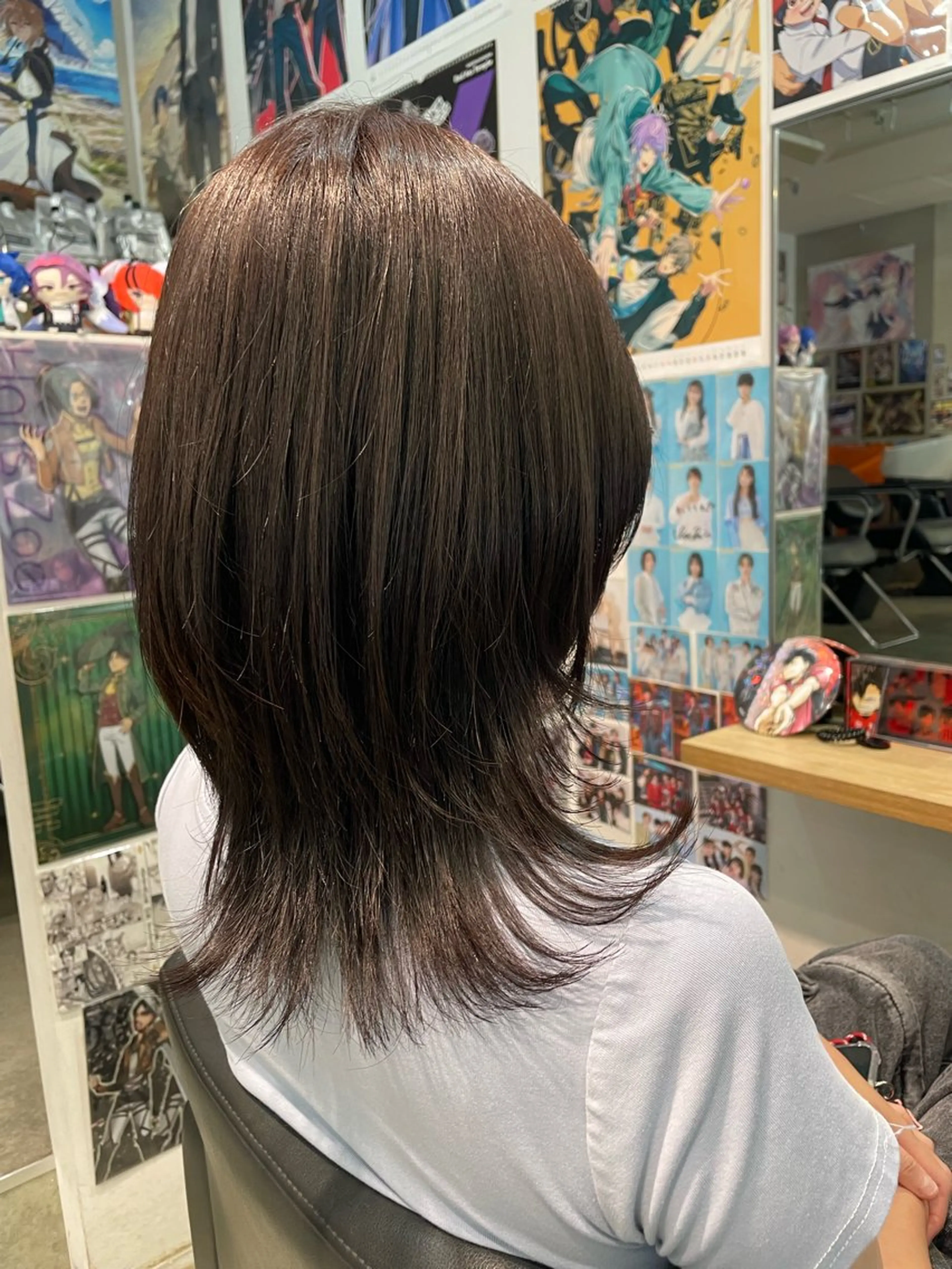 セミロング カラー ブラウンカラー レイヤーカット ウルフカット ウルフレイヤー 🍭ハイトーン/ デザインカラー🦄のヘアスタイル