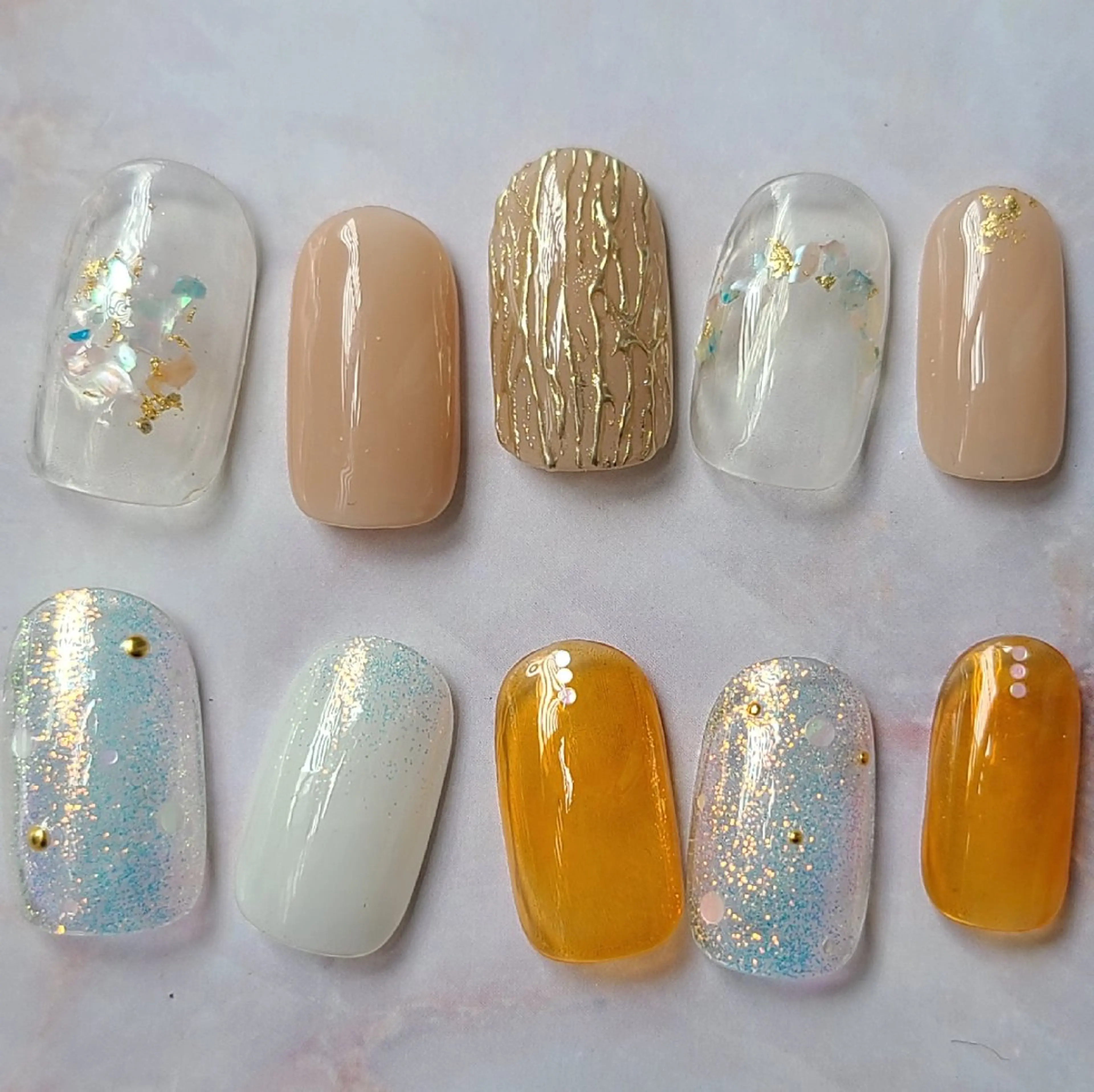 ネイル ハンドネイル 6RokuHair（ロクヘアー)所属・門川 茉奈美のネイルデザイン