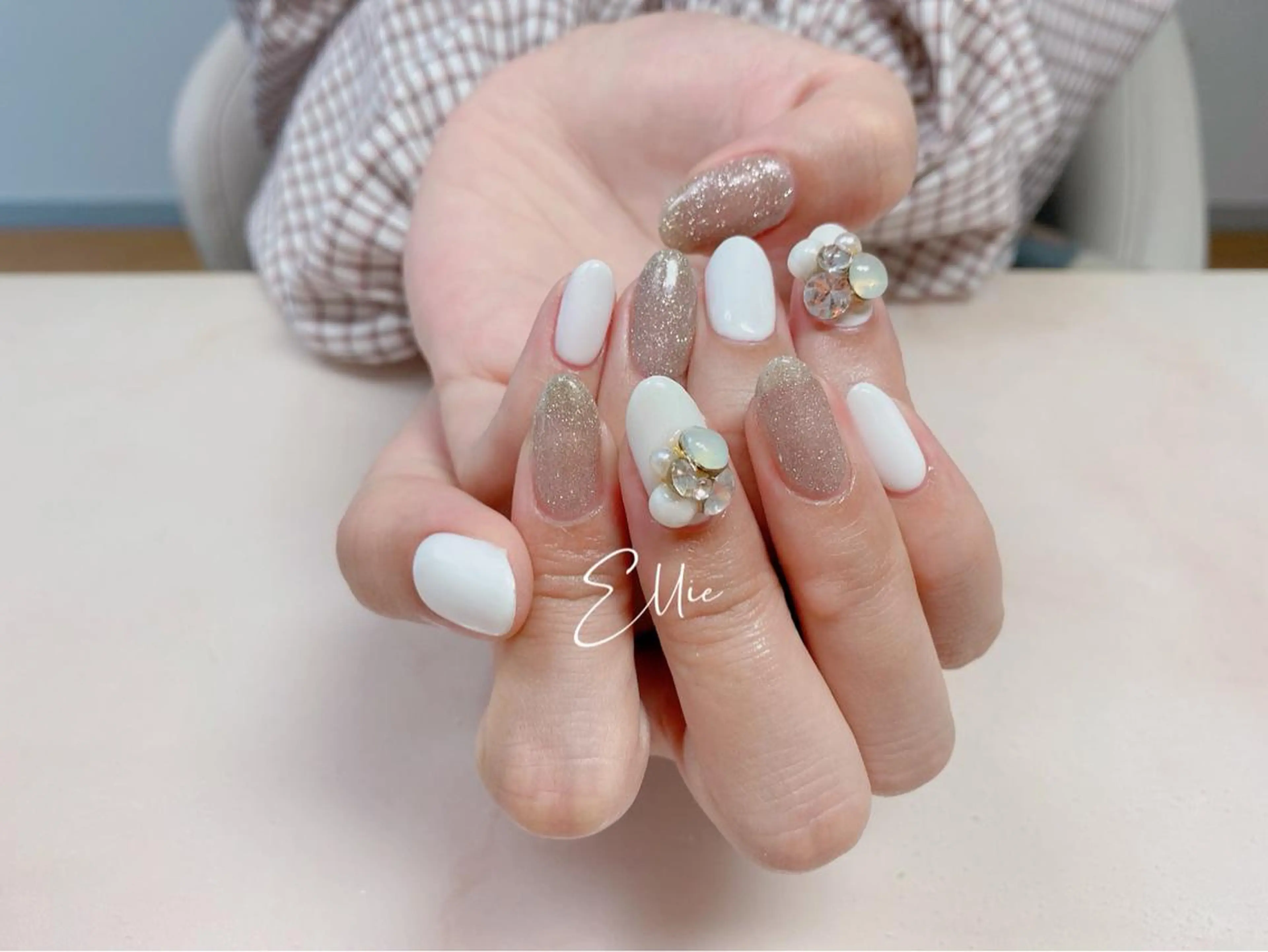 ネイル ハンドネイル ハンドケア 閨匠ビューティサロン 新橋店♡Ellieのネイルデザイン