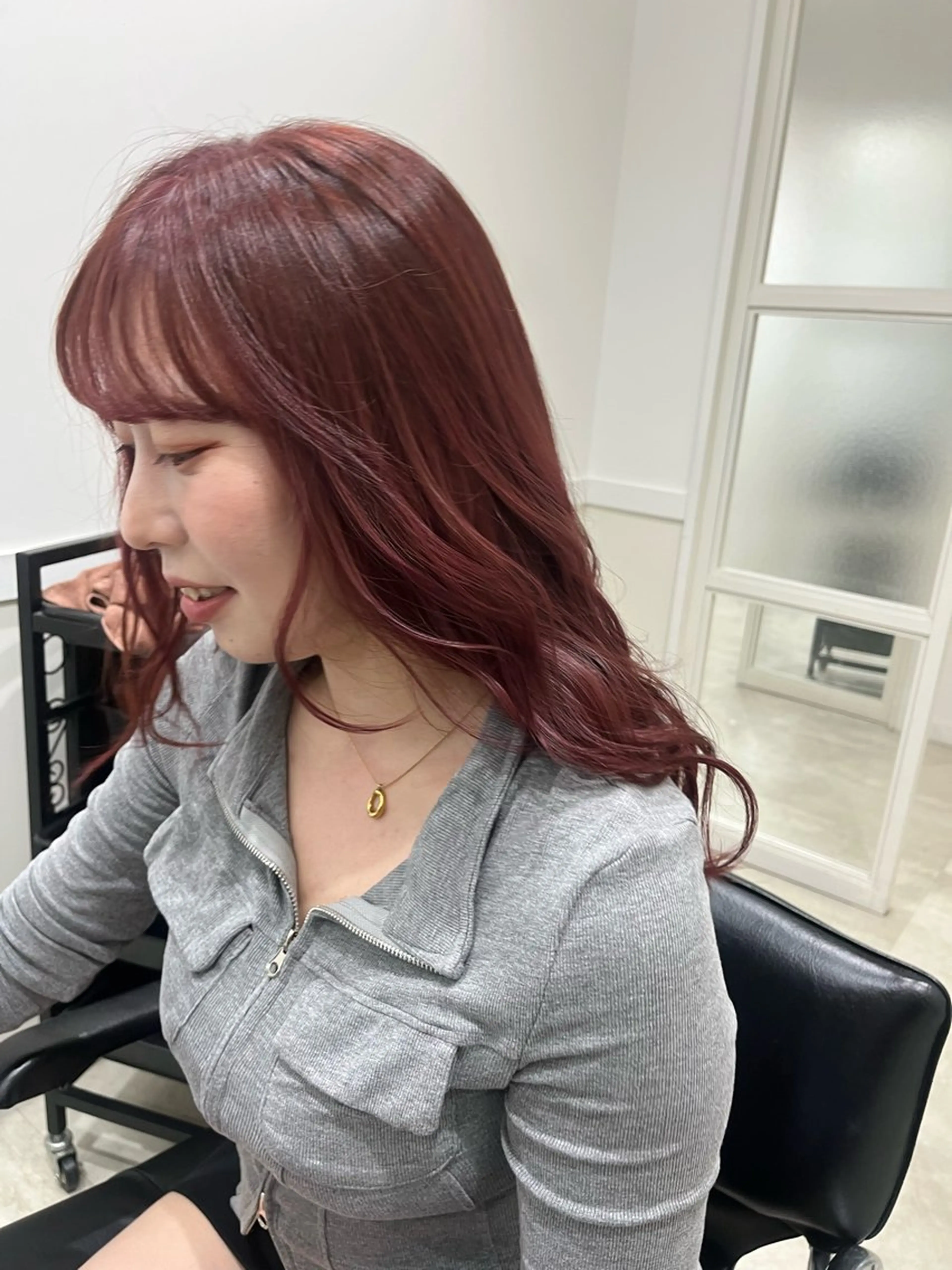 ロング カラー ブリーチ 透明感カラー ブリーチなしカラー 髪質改善 トリートメント 【ただの天才 🎨】のヘアスタイル