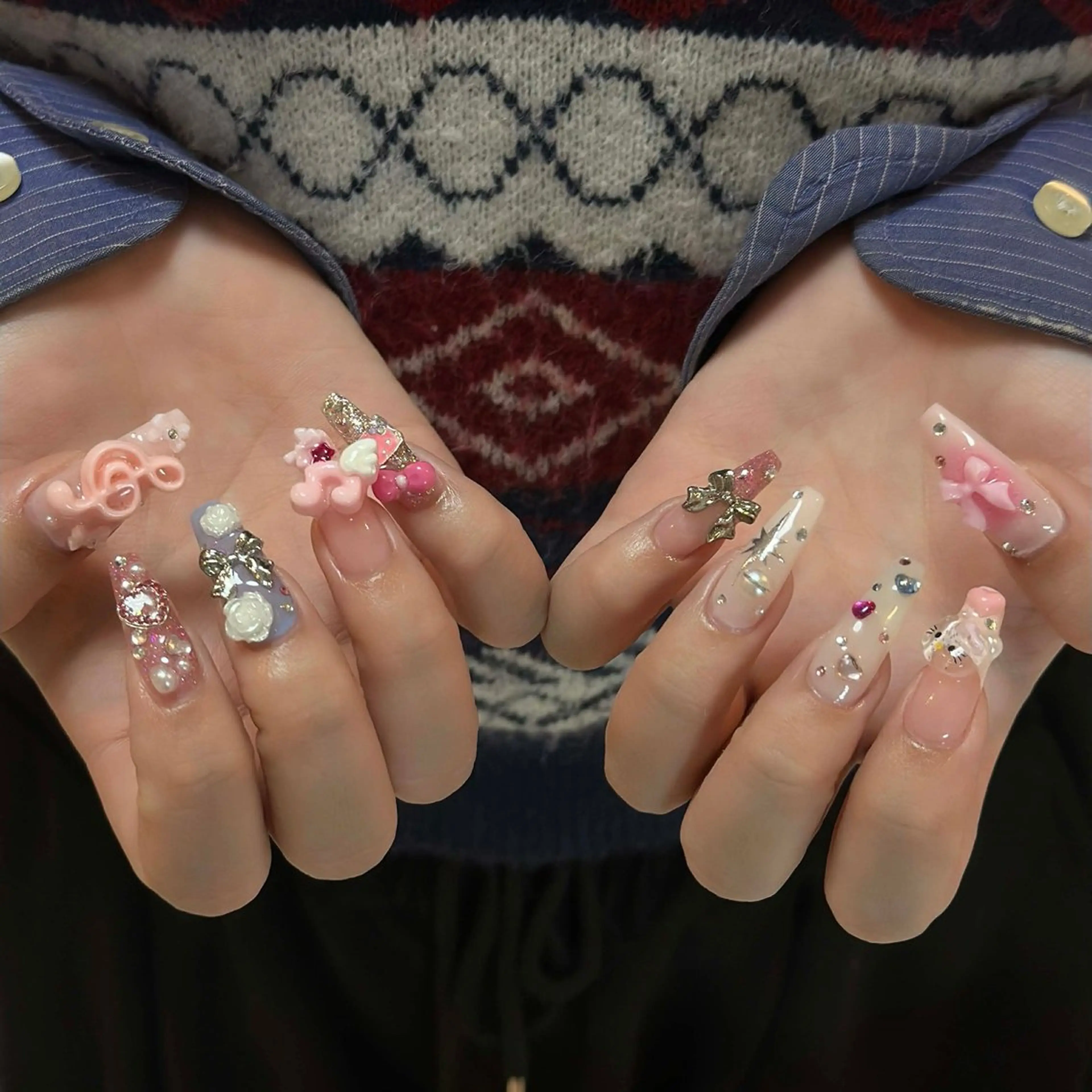 ネイル オーロラネイル ボルドー ブラウン 氷ネイル・うるうるネイル キラキラネイル Julli NailStudioのネイルデザイン