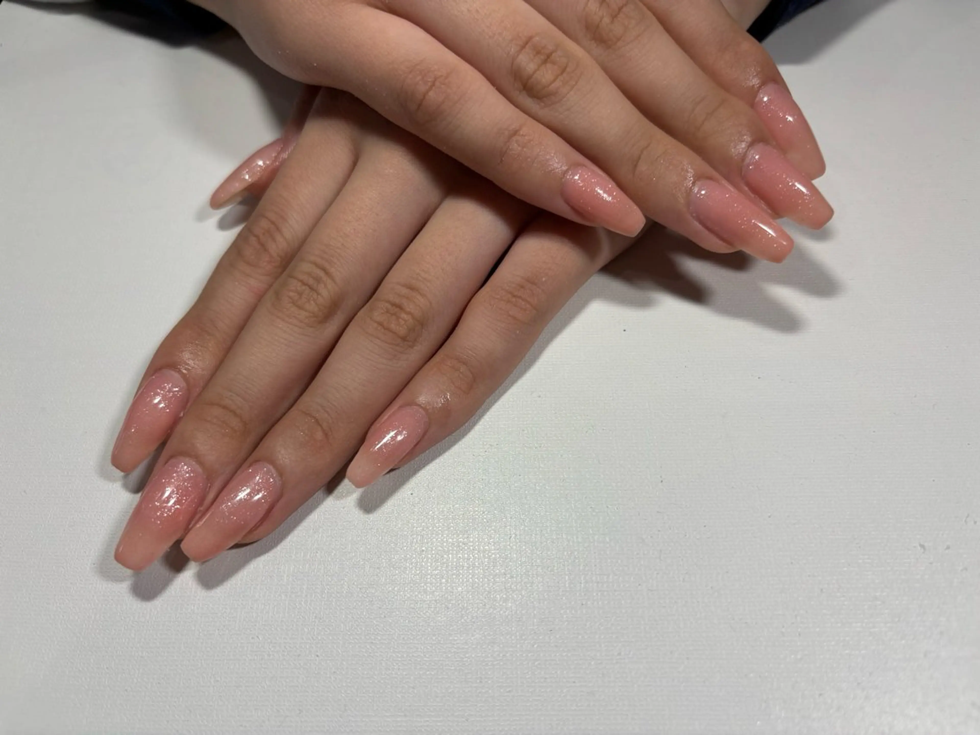 オフ【あり】hand🥭ワンカラーの写真