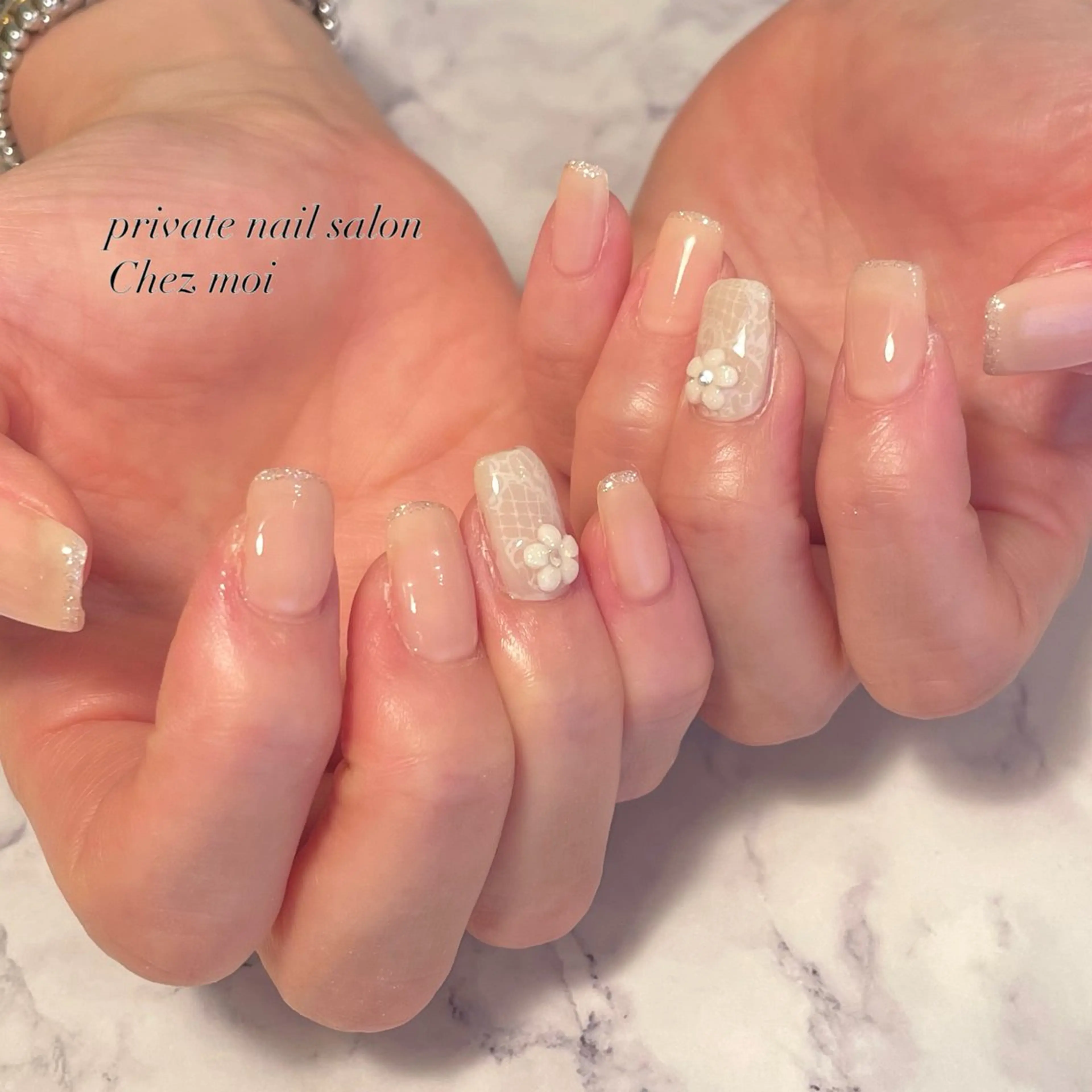 ネイル KOMINE TOMOKOのネイルデザイン