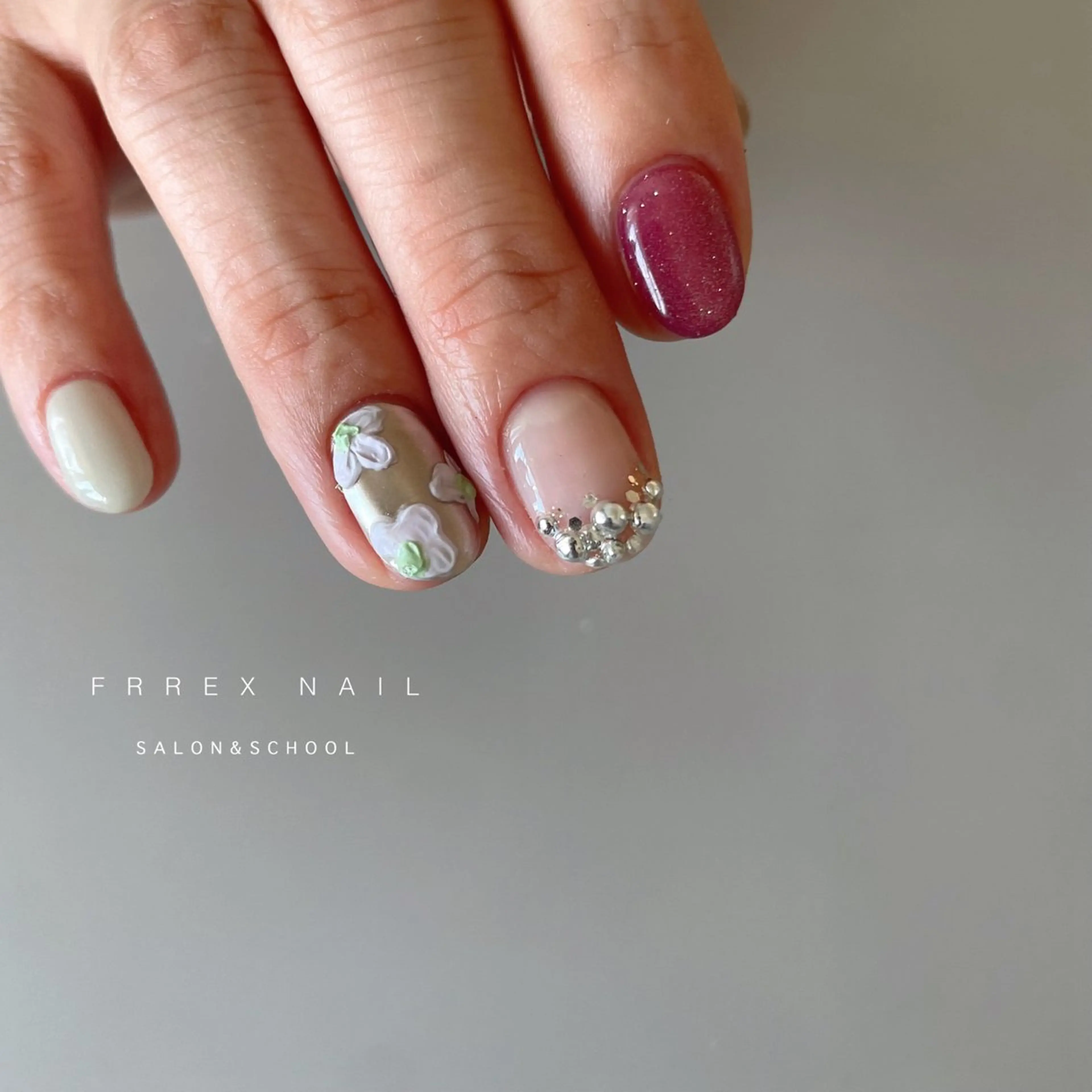 ネイル ハンドネイル ハンドケア freex nail /ニュアンス/個性派のネイルデザイン