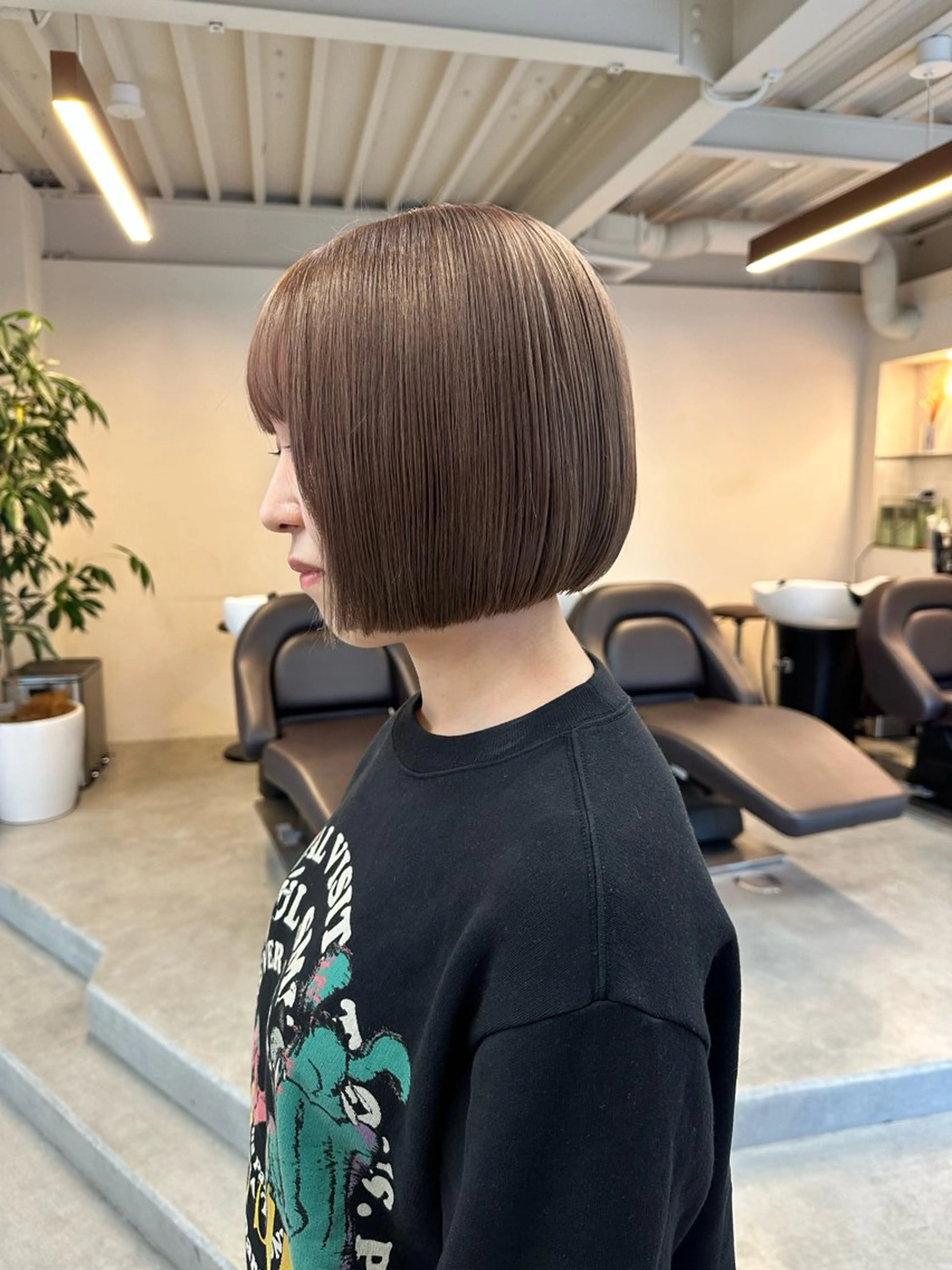 ショート カラー ハイトーン×似合わせ 🌱中川慎之介のヘアスタイル