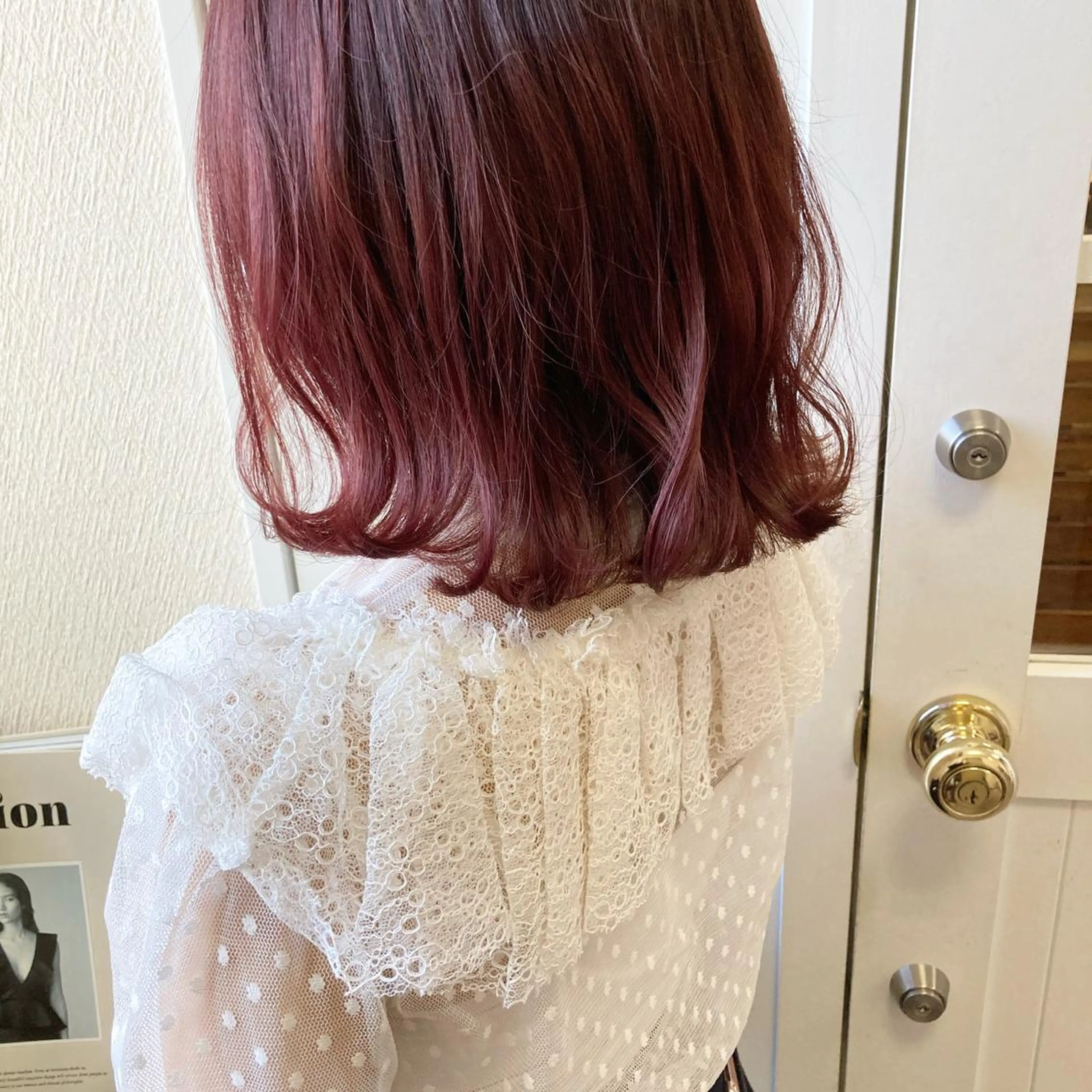 ミディアム カラー ブリーチ カシス ピンクカラー カット ヘアカラー トリートメント 小木曽智美 /ボブ/ショートのヘアスタイル