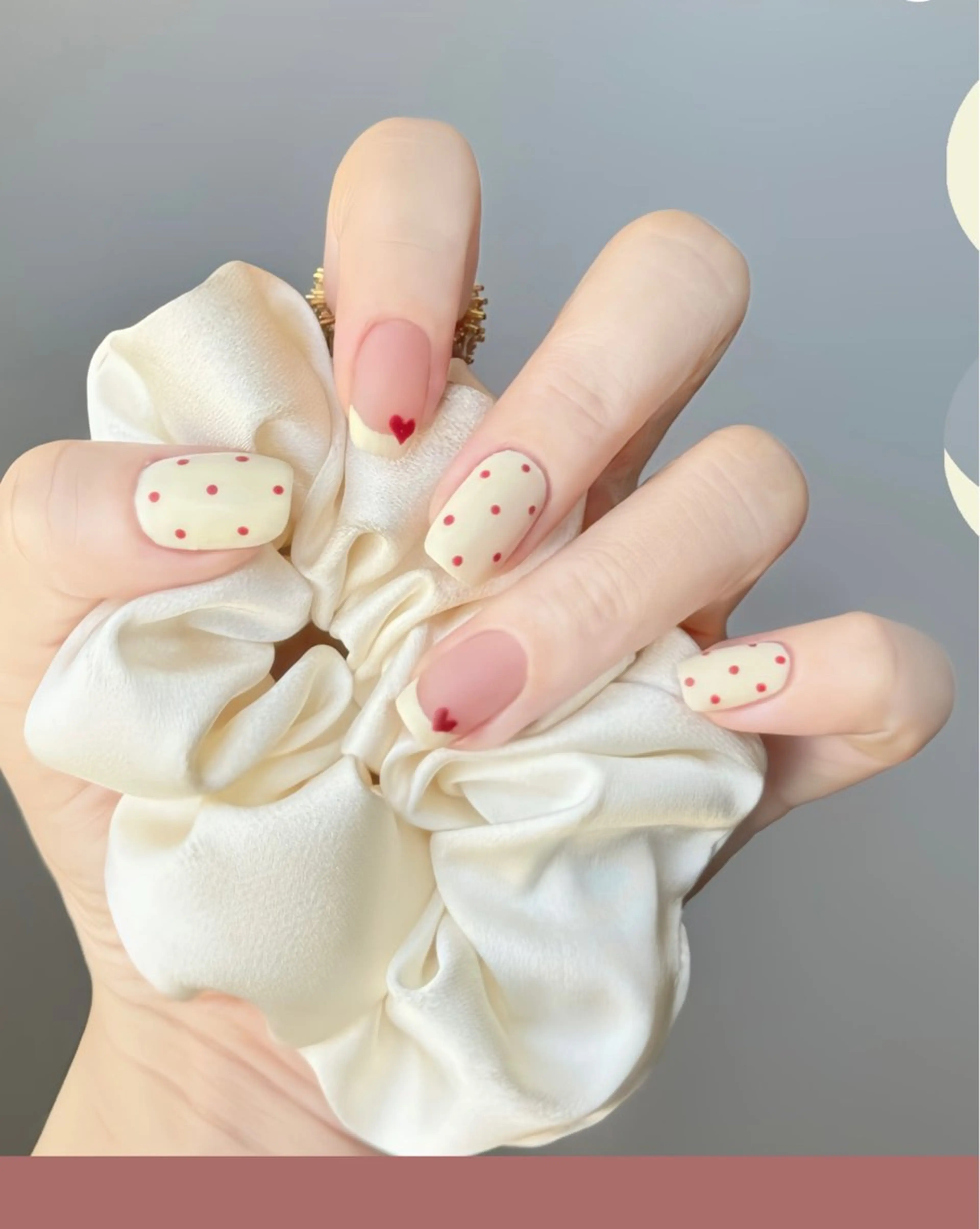 ネイル コウ ヨウのネイルデザイン