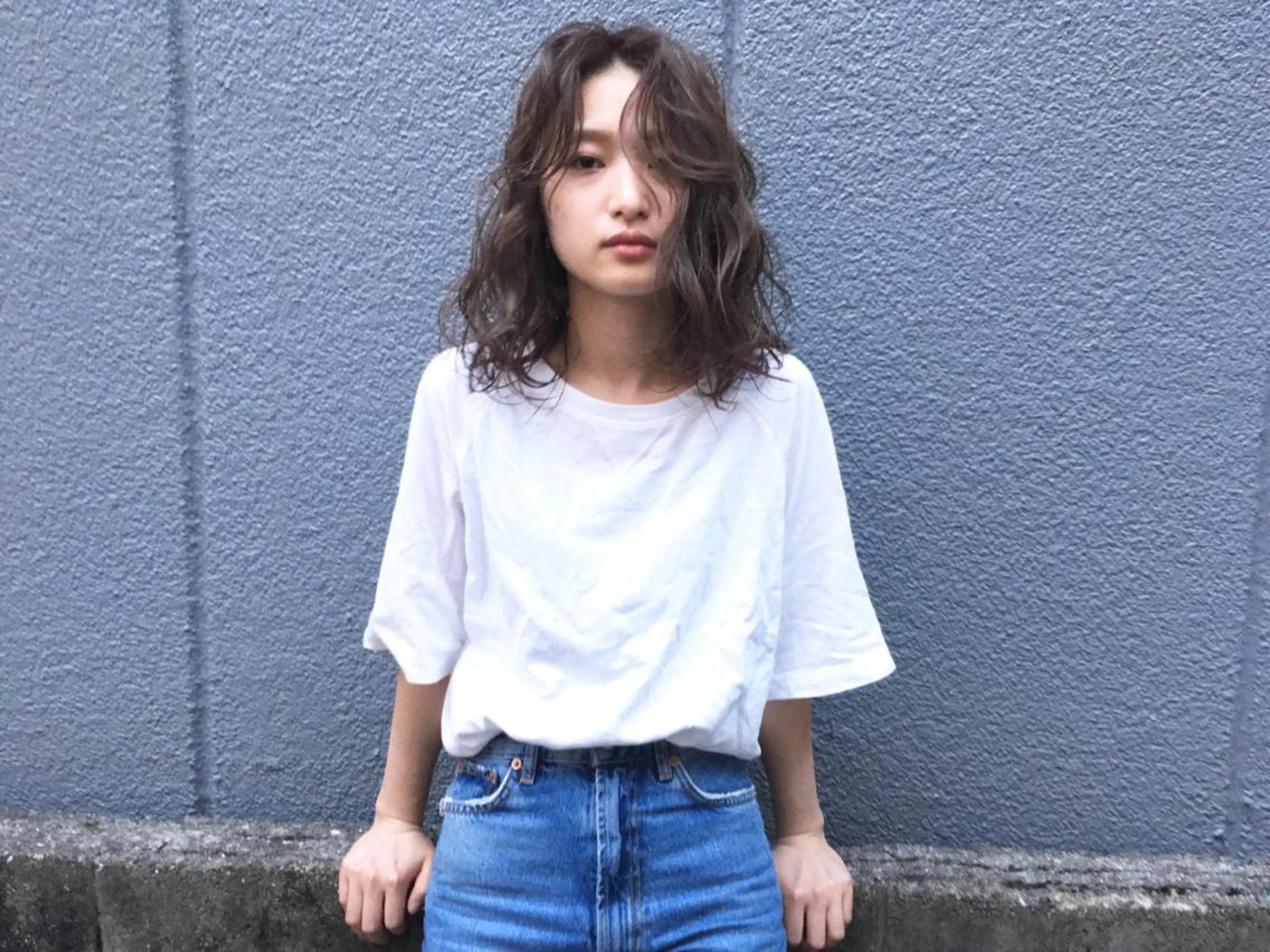 ミディアム アッシュ vivre libreのヘアスタイル