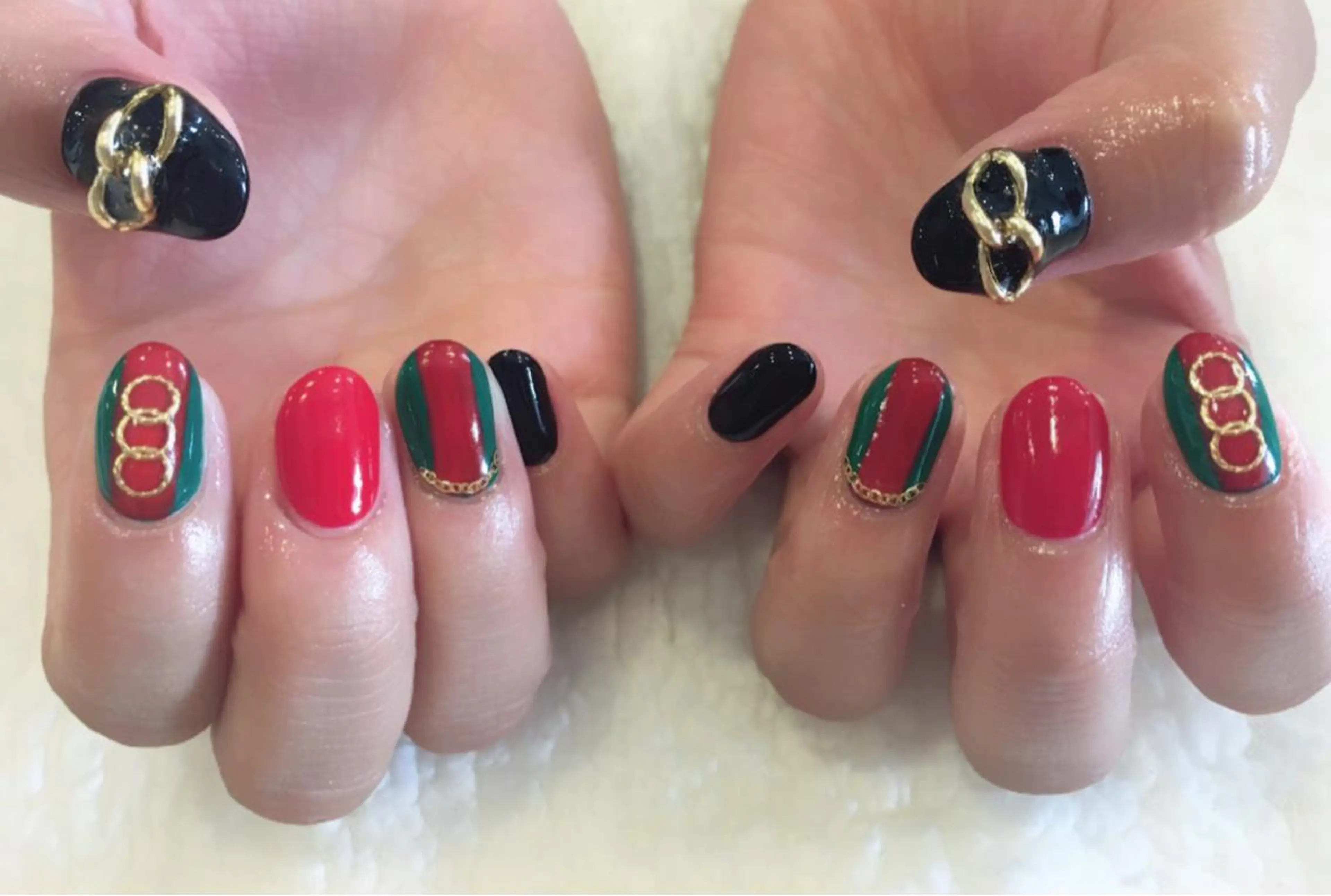 ネイル ハンドネイル にしぐち はるかのネイルデザイン