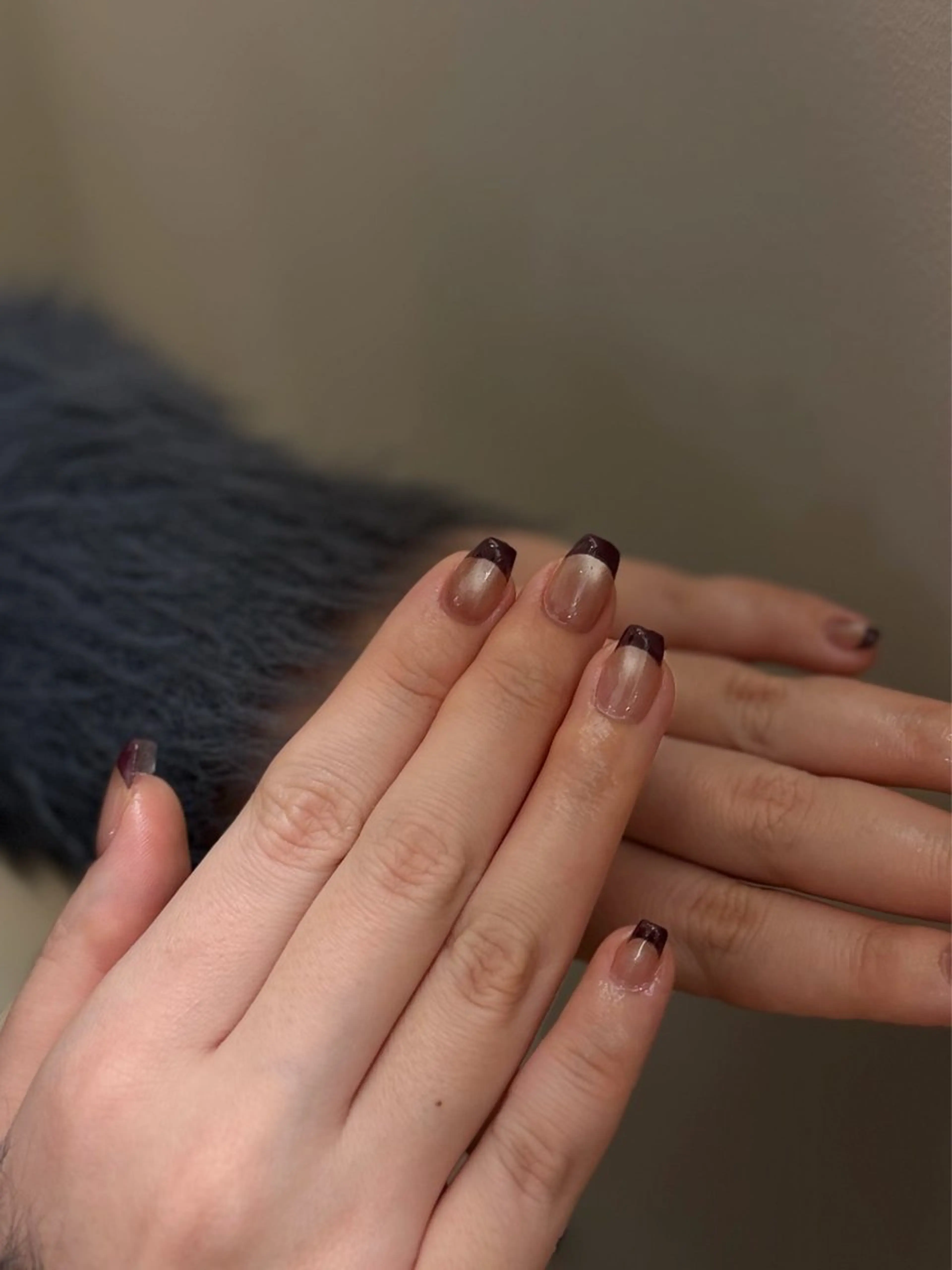 ネイル フレンチネイル マグネットネイル TRIOS △nail aiのネイルデザイン