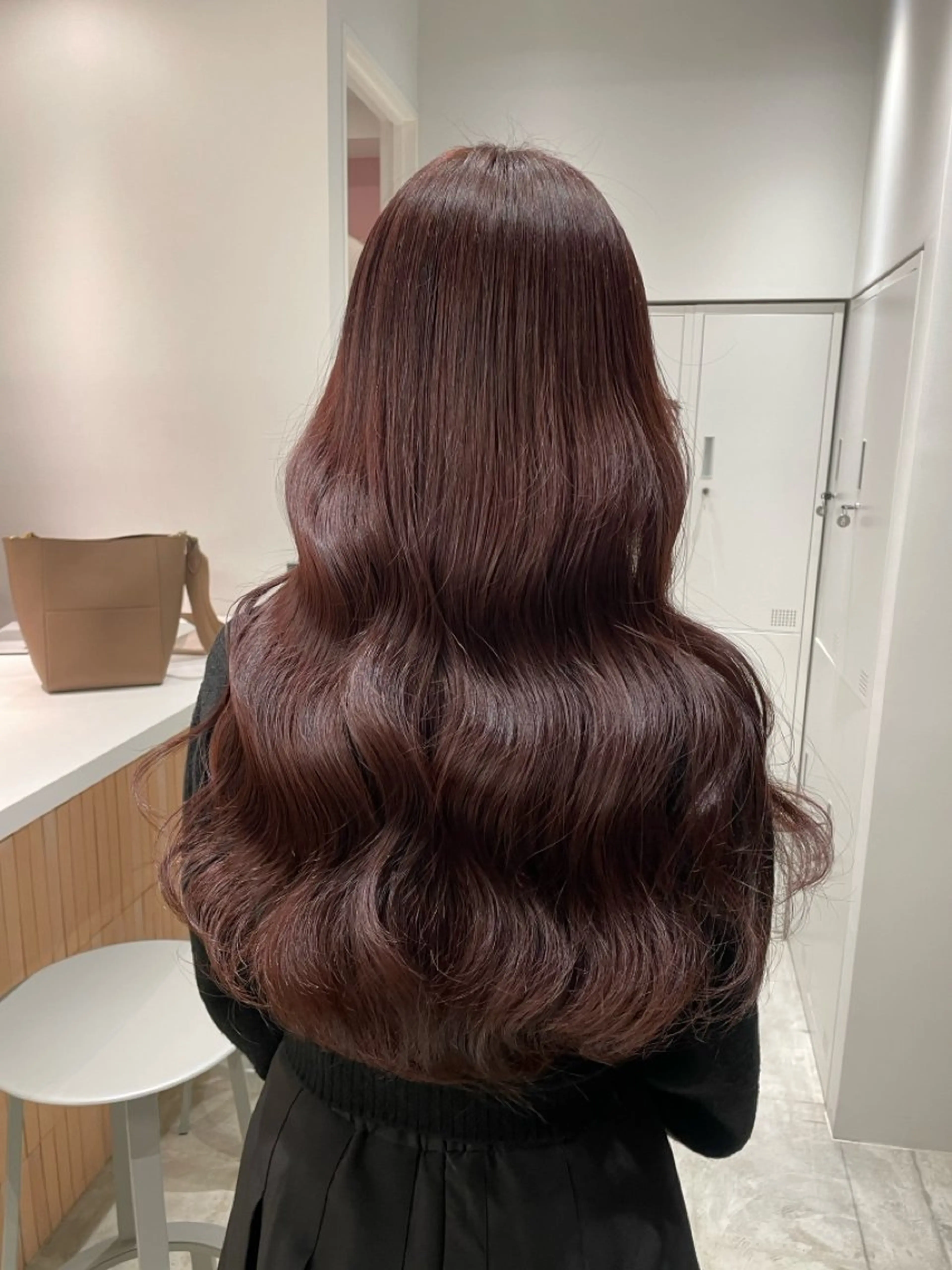 ロング ピンクラベンダー ヘアカラー 透明感カラー🪽 ゆうかのヘアスタイル