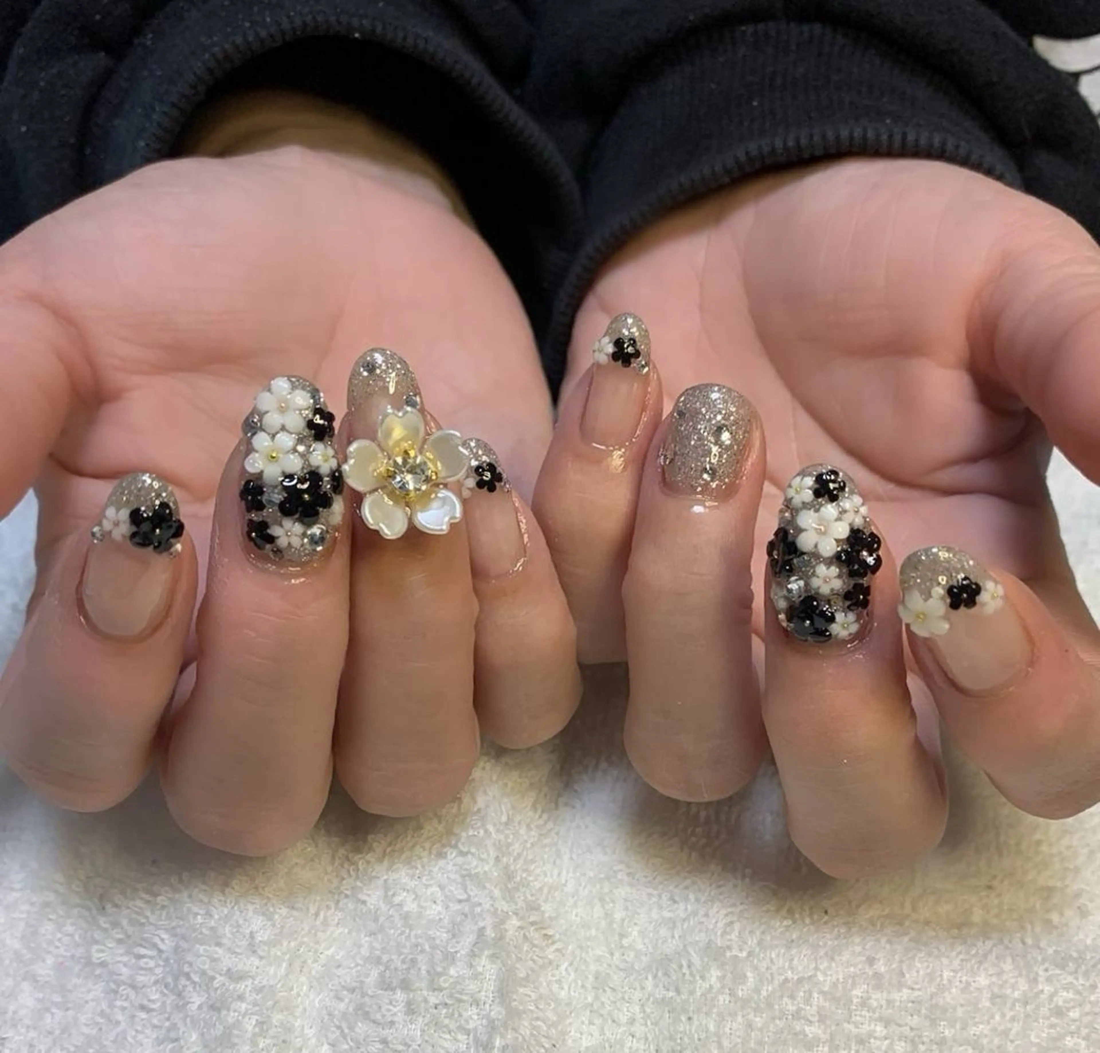 ネイル ハンドネイル フットネイル MHR nailのネイルデザイン