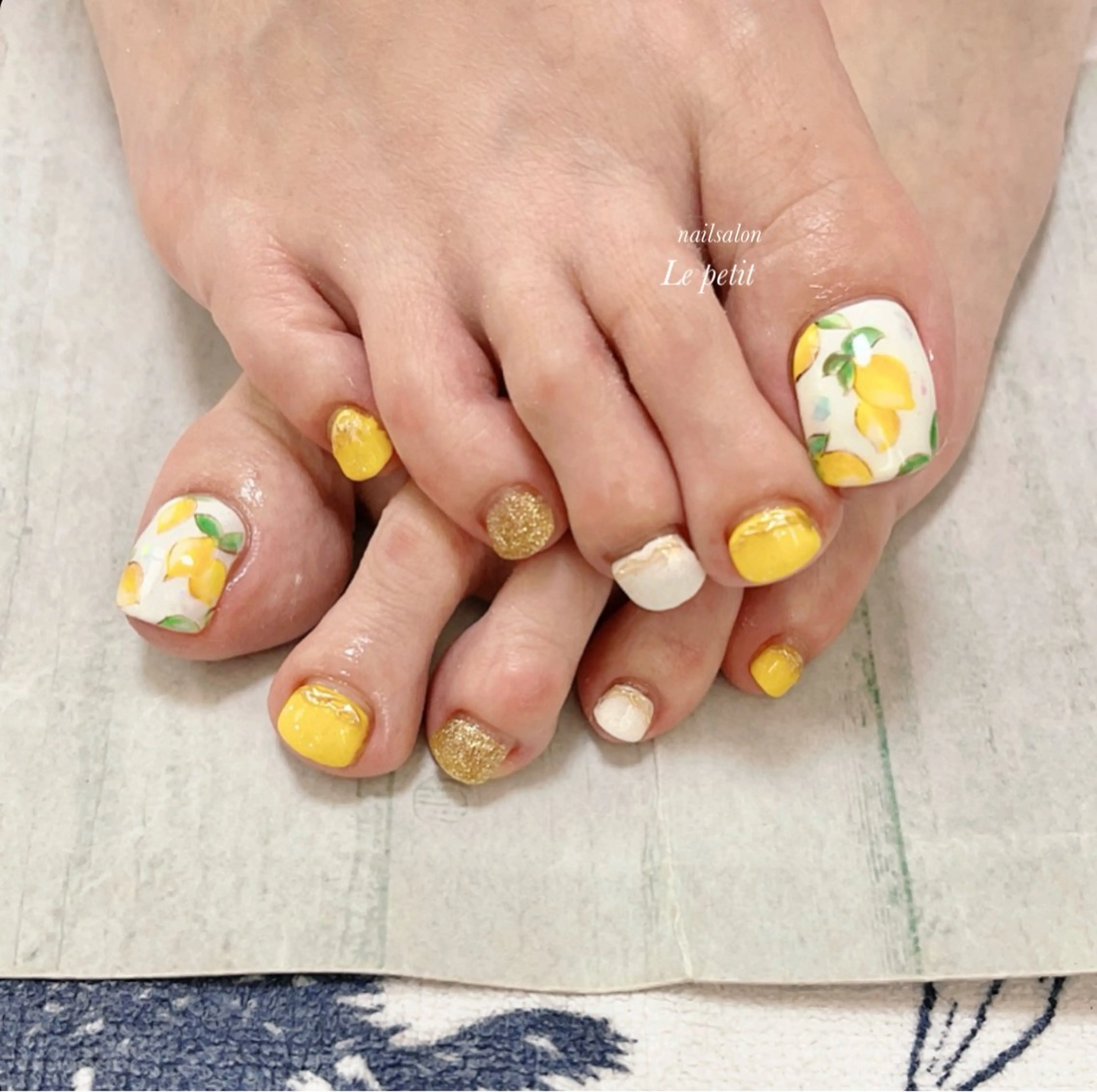 ネイル フットネイル 石野 広佳のネイルデザイン