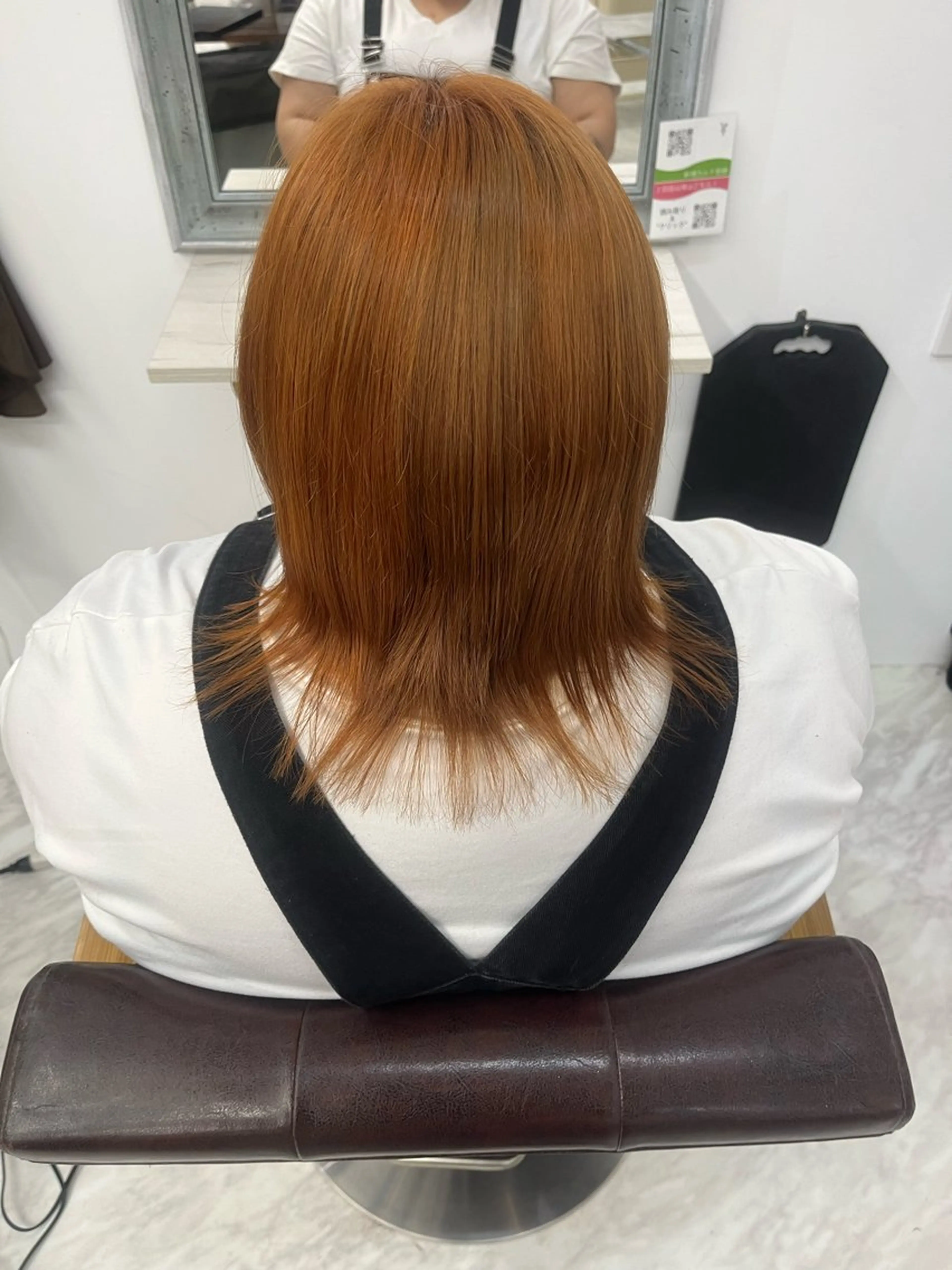 カラー オレンジ 森元 優衣のヘアスタイル