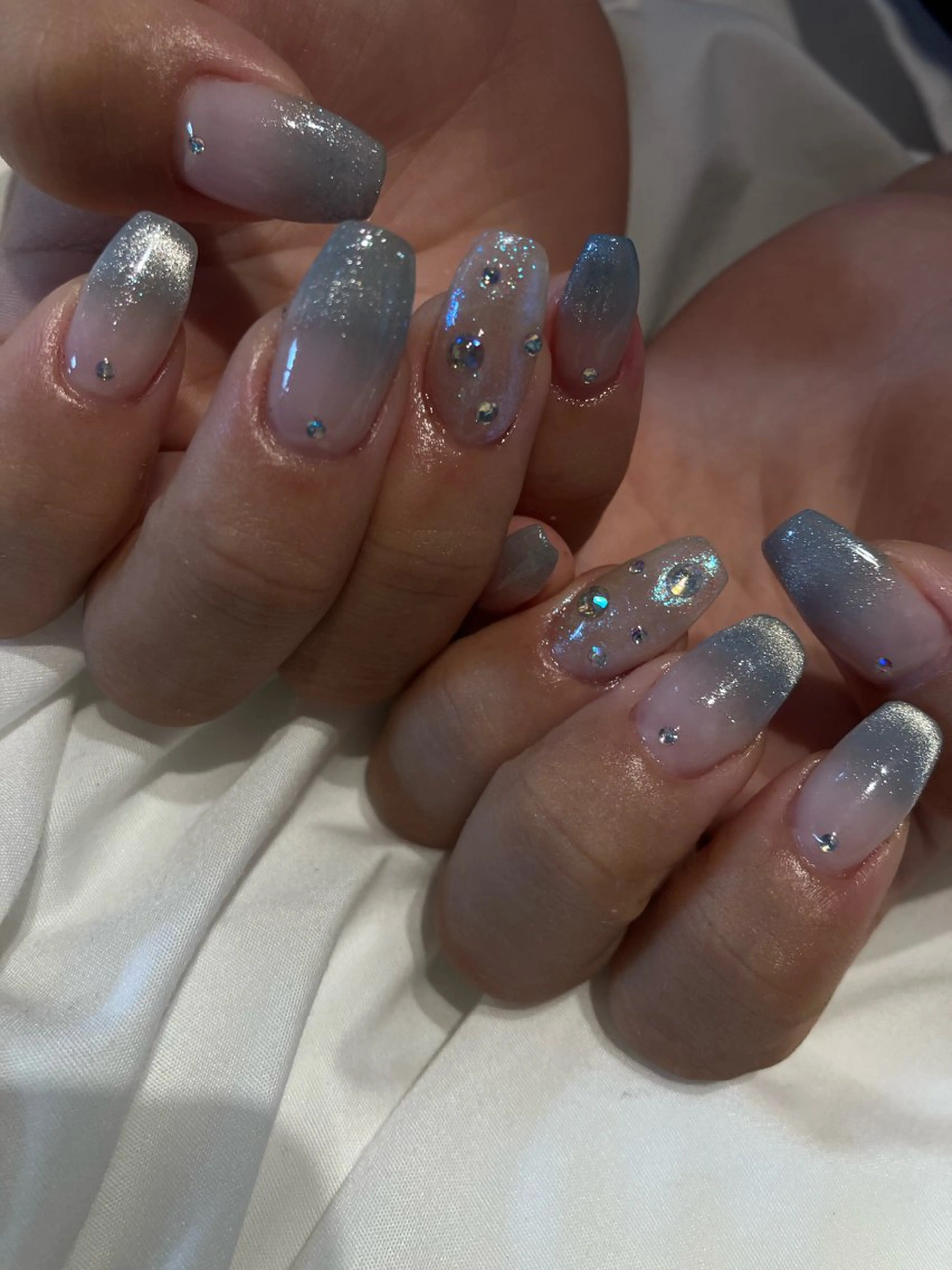 ネイル PEACE minariのネイルデザイン