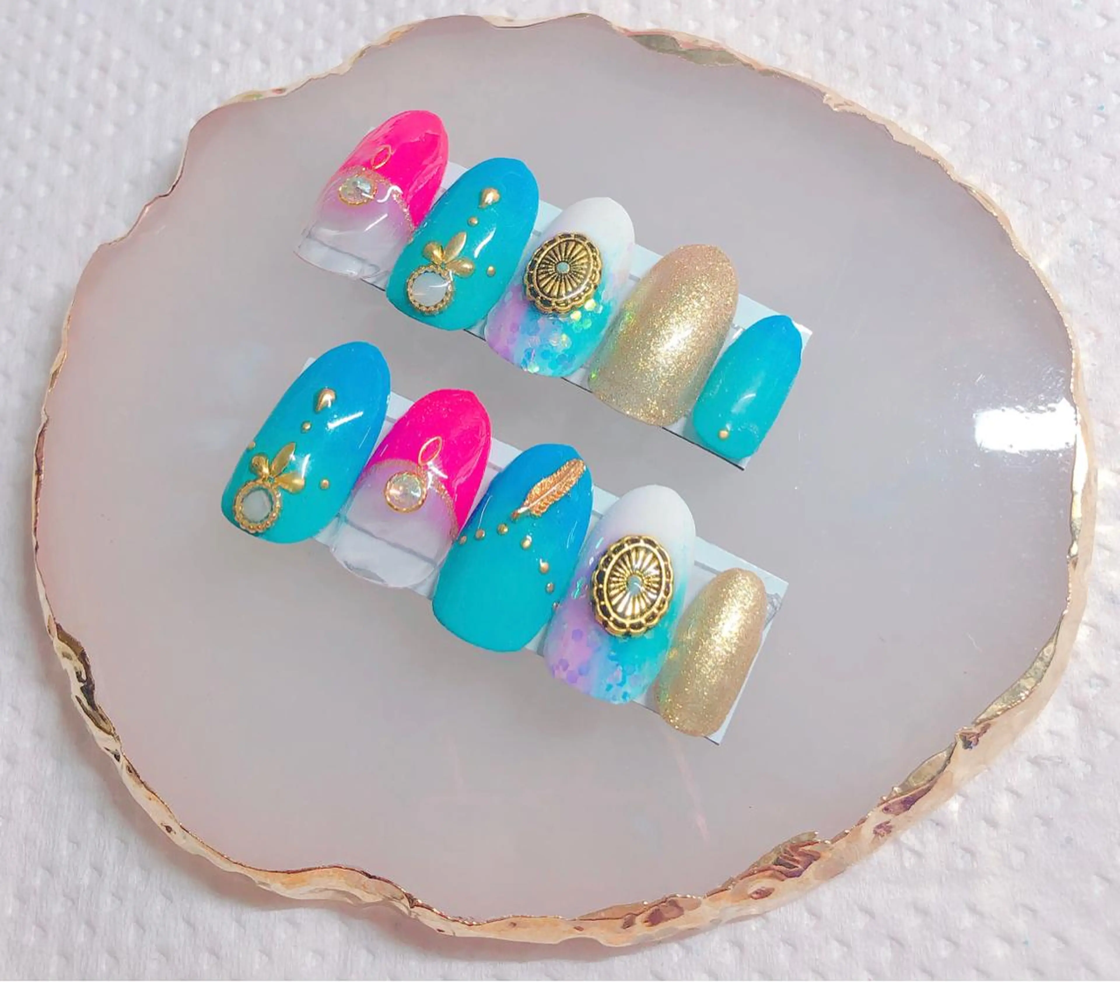 ネイル CROWN プライベートサロンのネイルデザイン