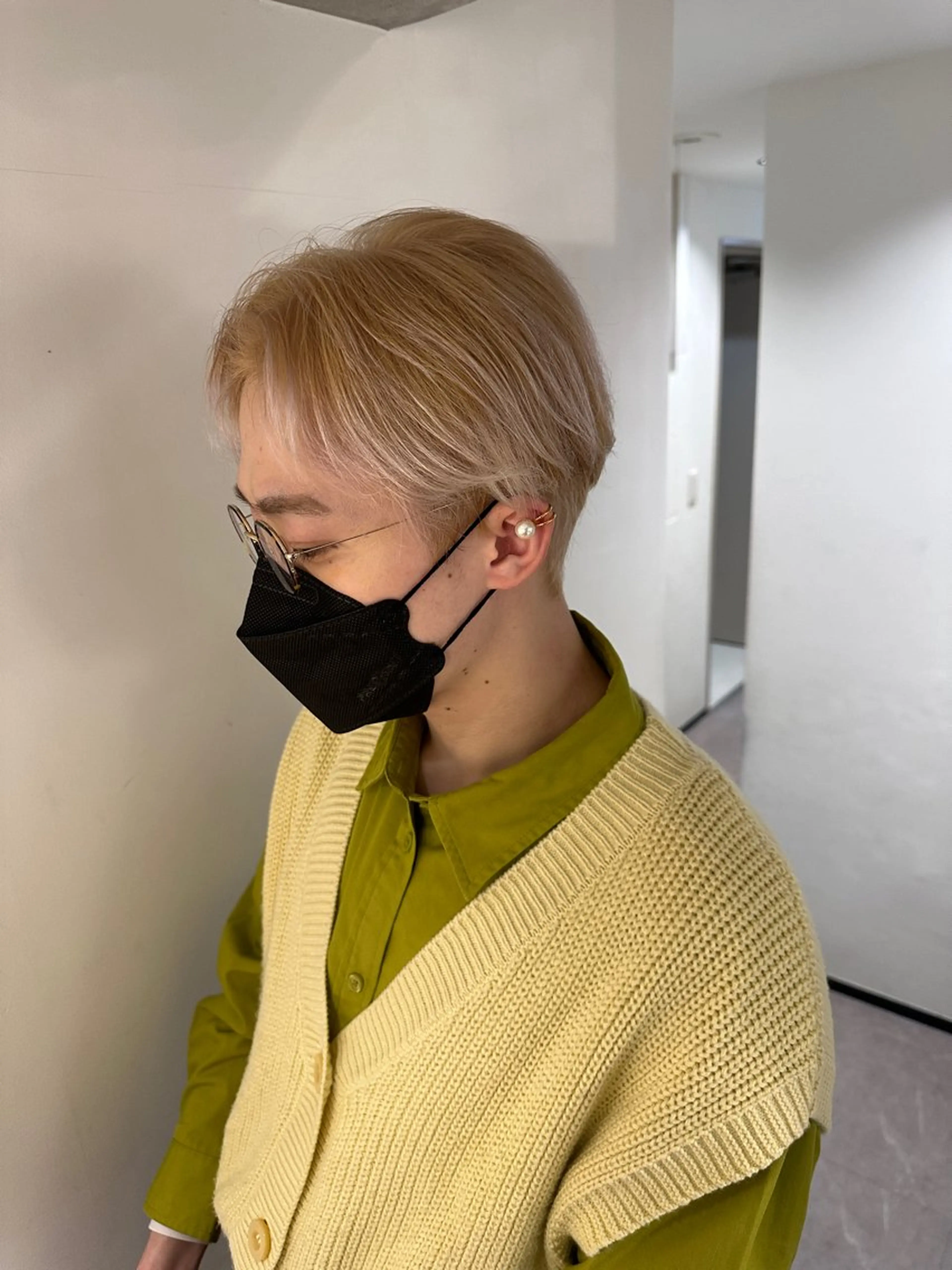 ロング カラー 金ウンス 髪質改善カラーのヘアスタイル