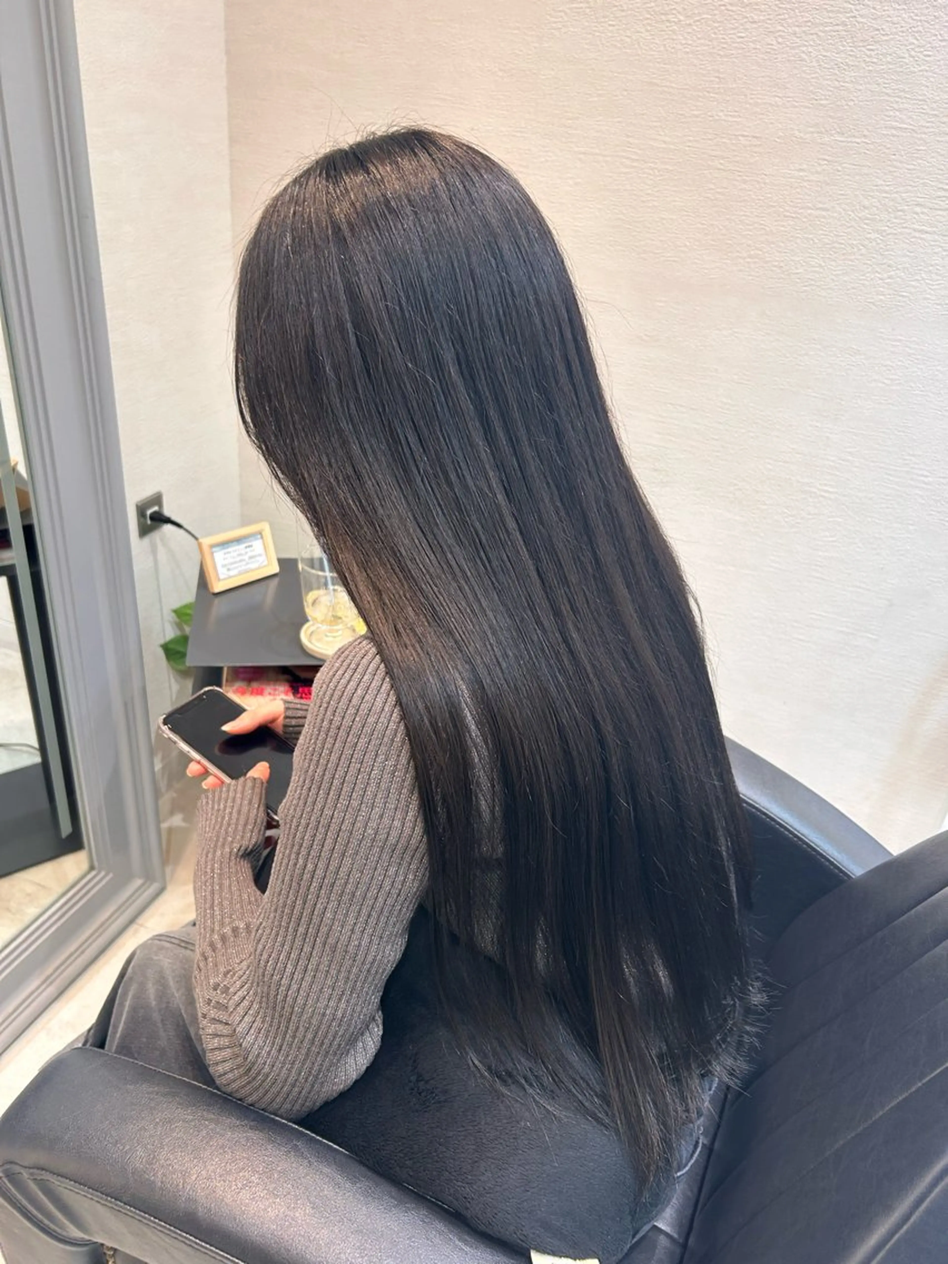 ロング カラー ヘアカラー トリートメント 艶カラー🌟 kanonのヘアスタイル