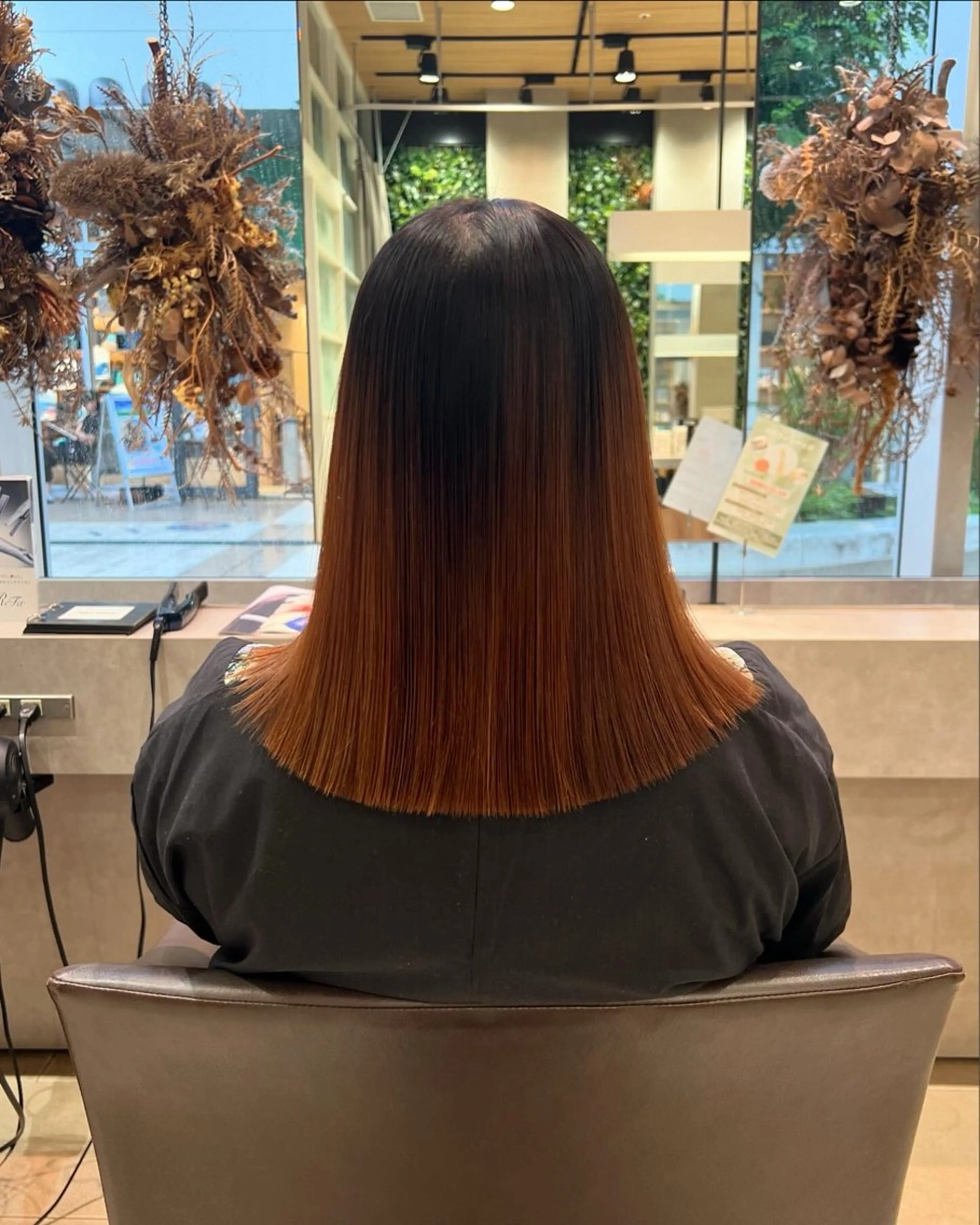セミロング パーマ ストレートパーマ カット 縮毛矯正 🫧Ai/ ロロネー森ノ宮💖のヘアスタイル