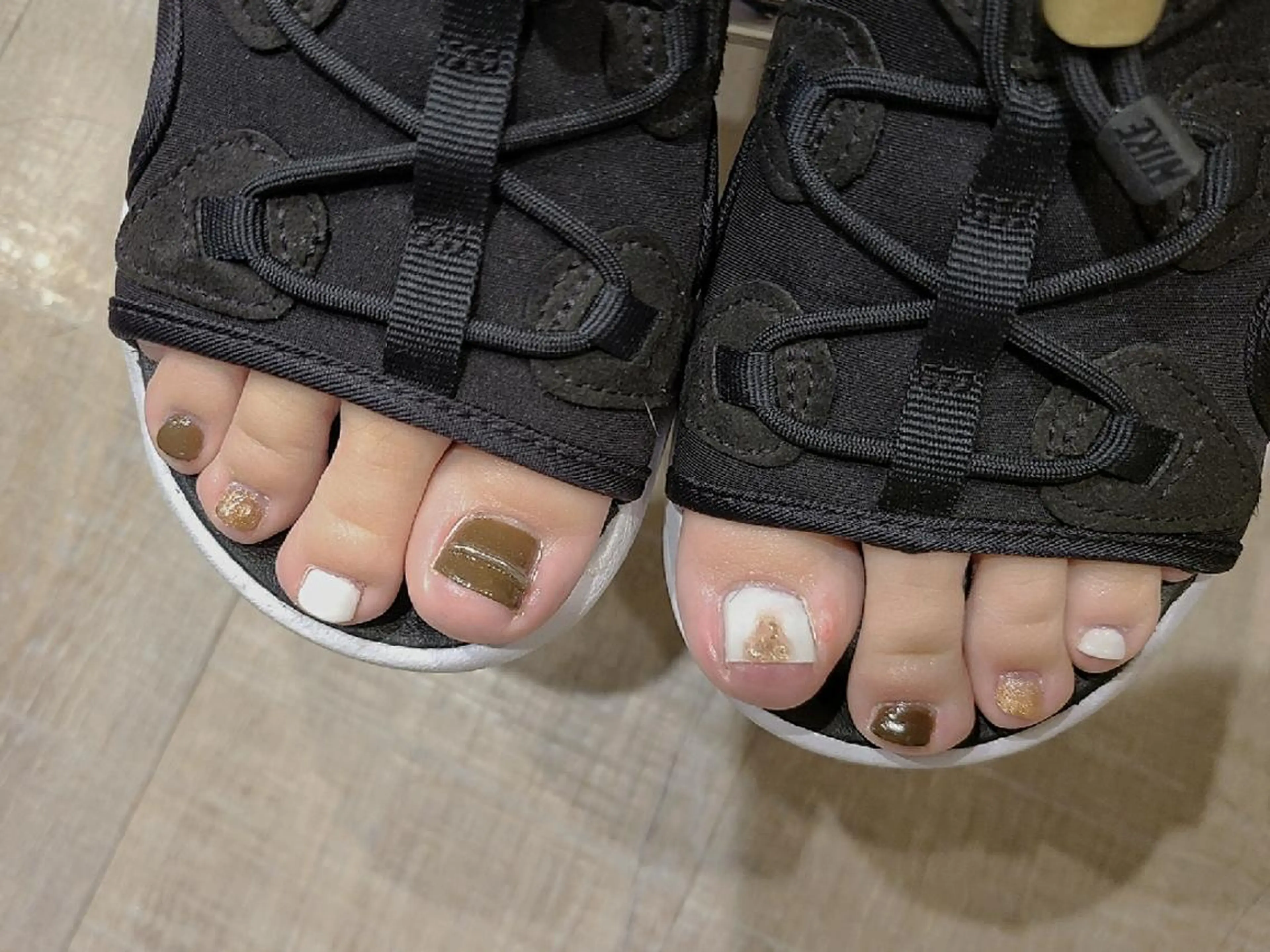 ネイル フットネイル フットネイル 関口 友菜のヘアスタイル