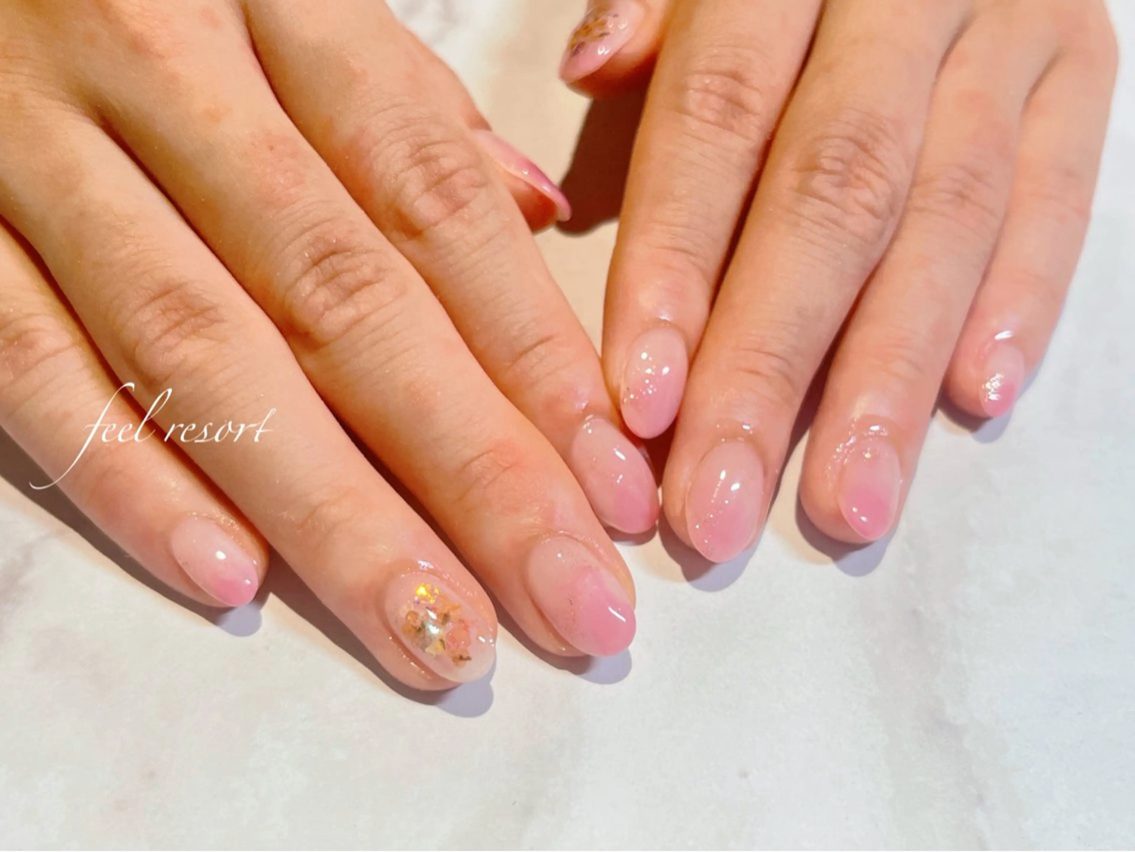 ネイル 長さ出し フットネイル フレンチネイル ジェルネイル ガラスフレンチ ハンドネイル Lien（リアン） 銀座駅6分のネイルデザイン