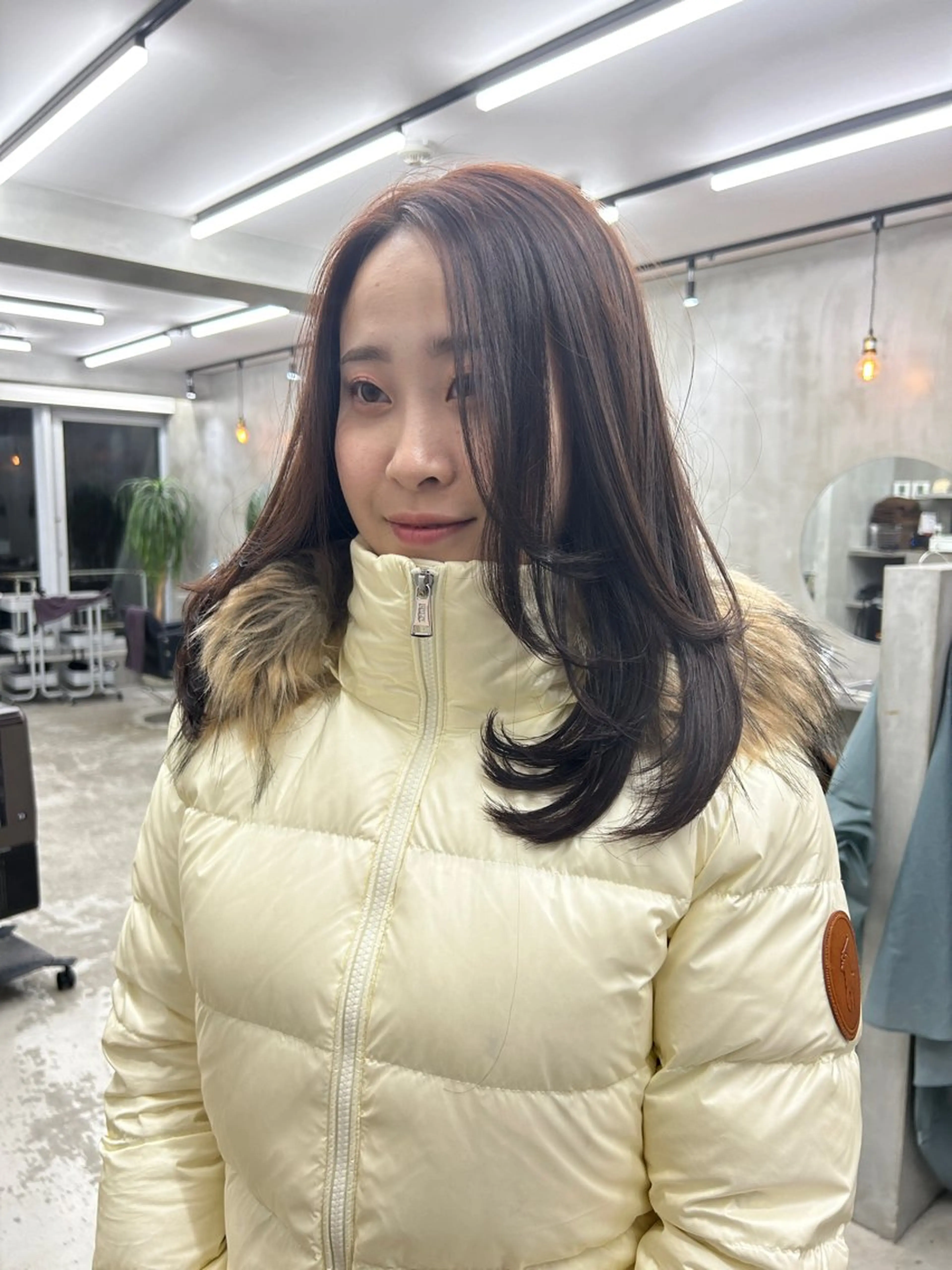 セミロング カラー カット ヘアカラー おぐらみゆう 🍎ボブ/ショートのヘアスタイル