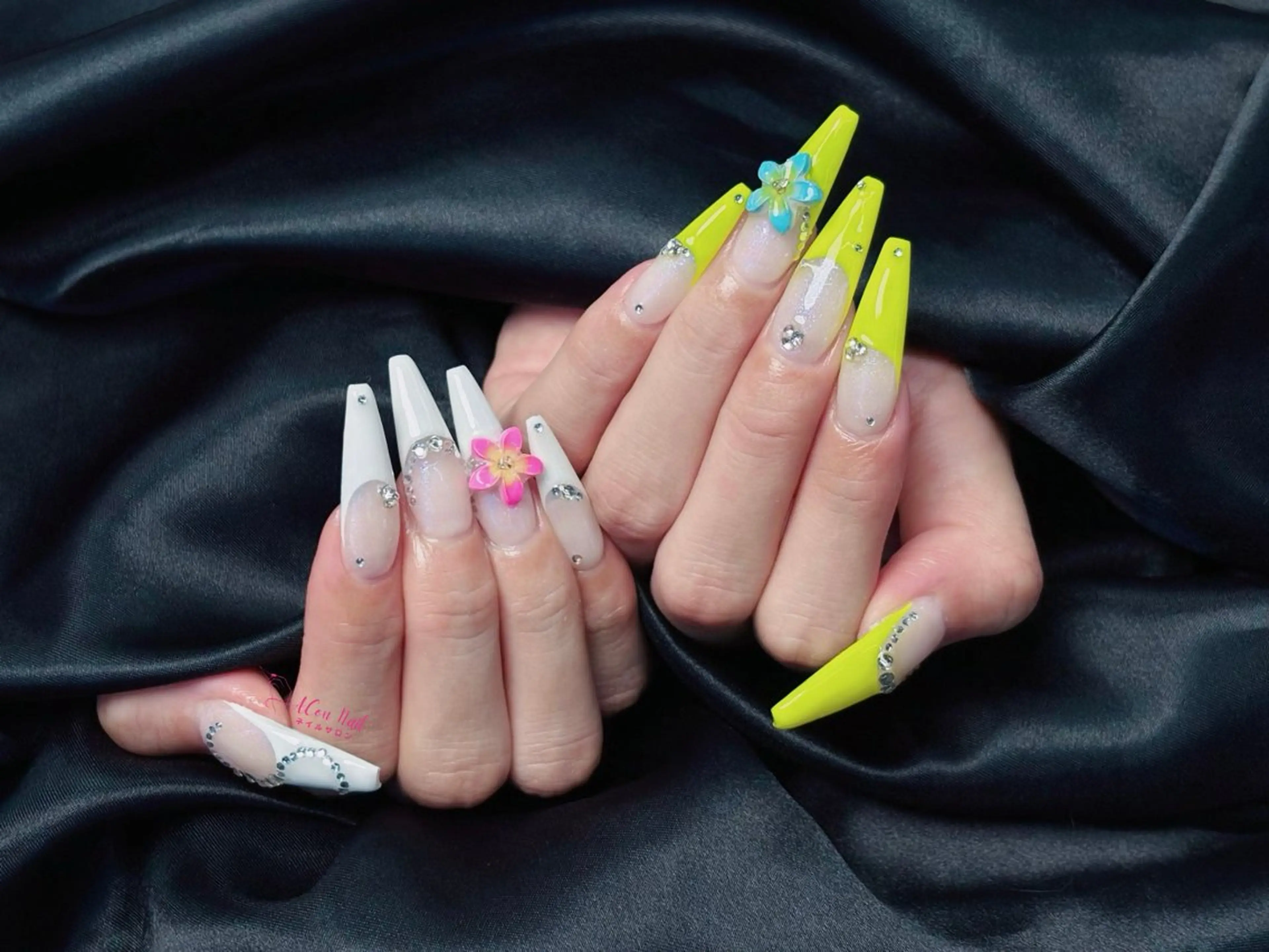 ネイル 桜ネイル 長さ出し フラワーネイル フレンチネイル ジェルネイル ハンドネイル ACon NailSalonのネイルデザイン