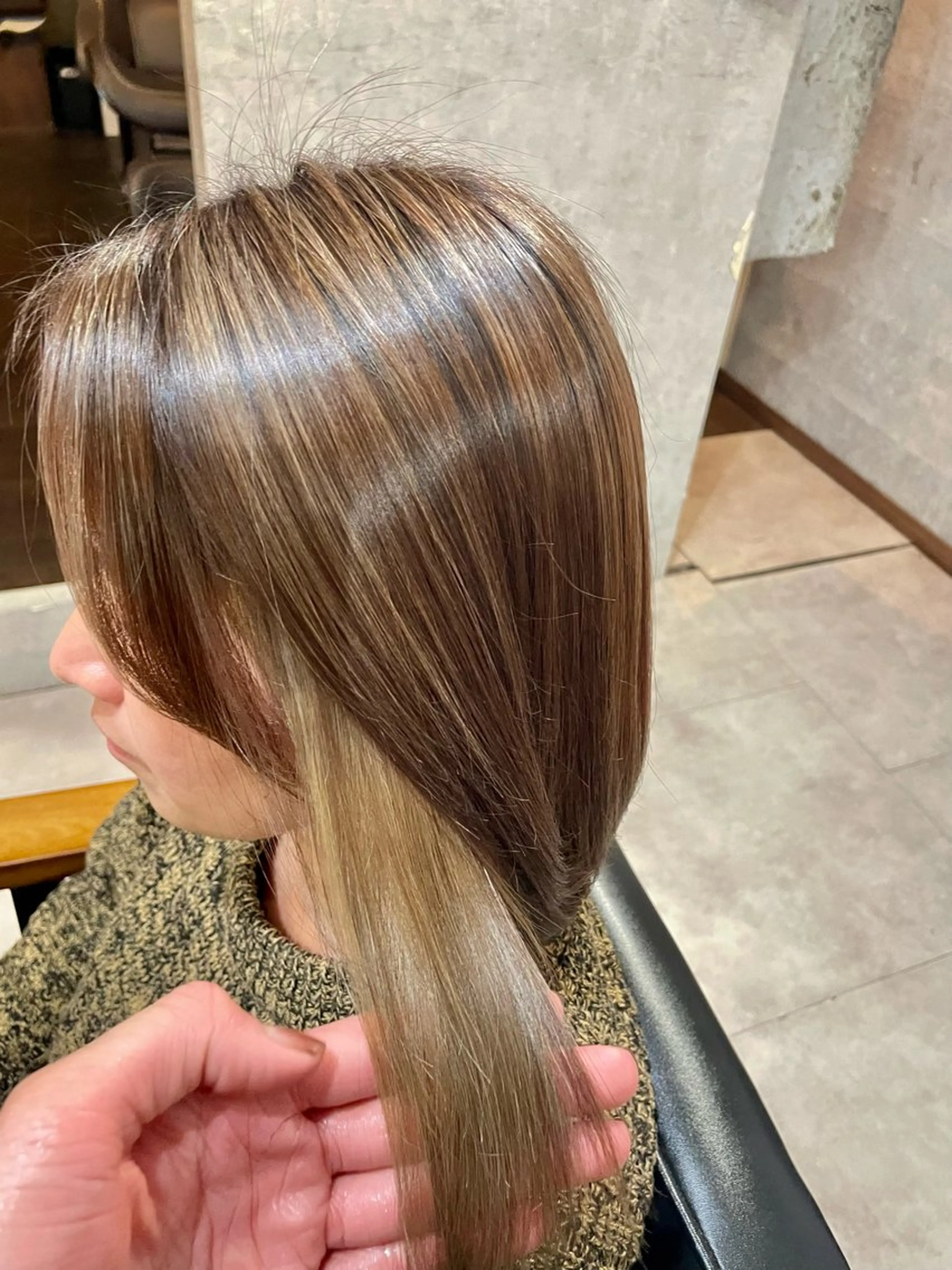 ミディアム カラー 透明感🫧ナチュラル 🍀りんたろうのヘアスタイル