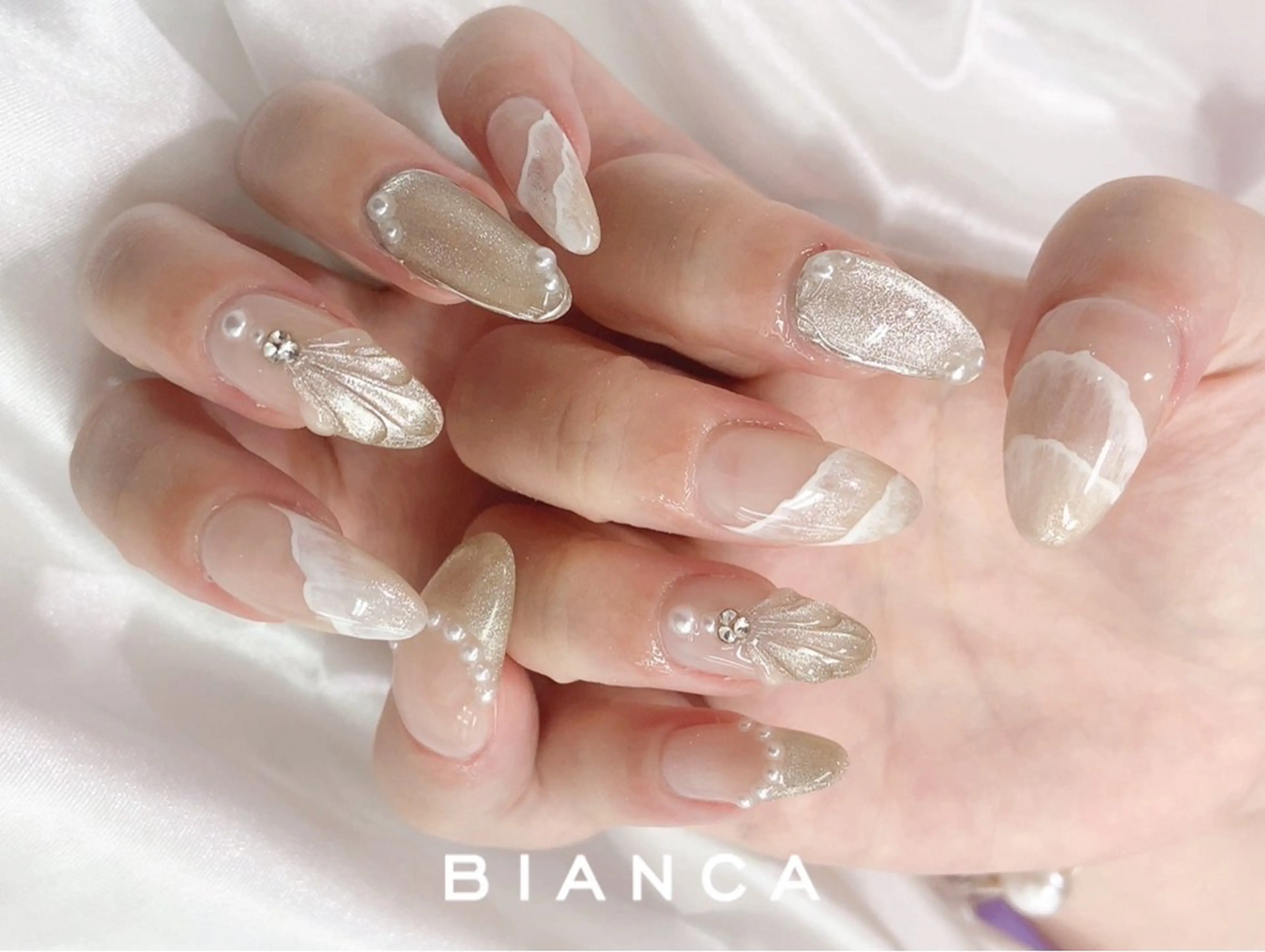 ネイル Bianca葛西 Hinano🩶のネイルデザイン