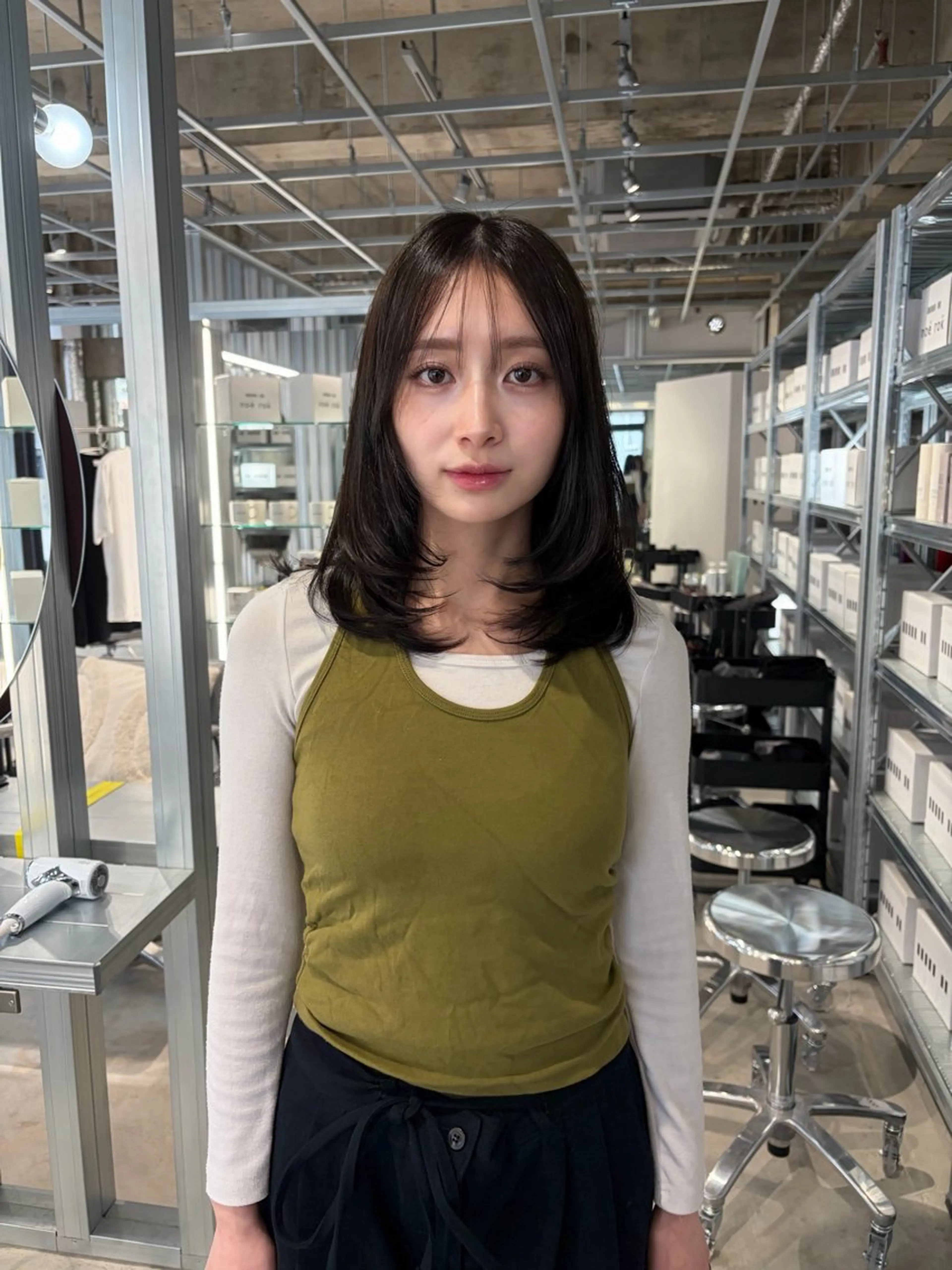 ミディアム カラー カット ヘアカラー トリートメント ダブルカラー/レイヤ ーカット 🤍ゆきなのヘアスタイル
