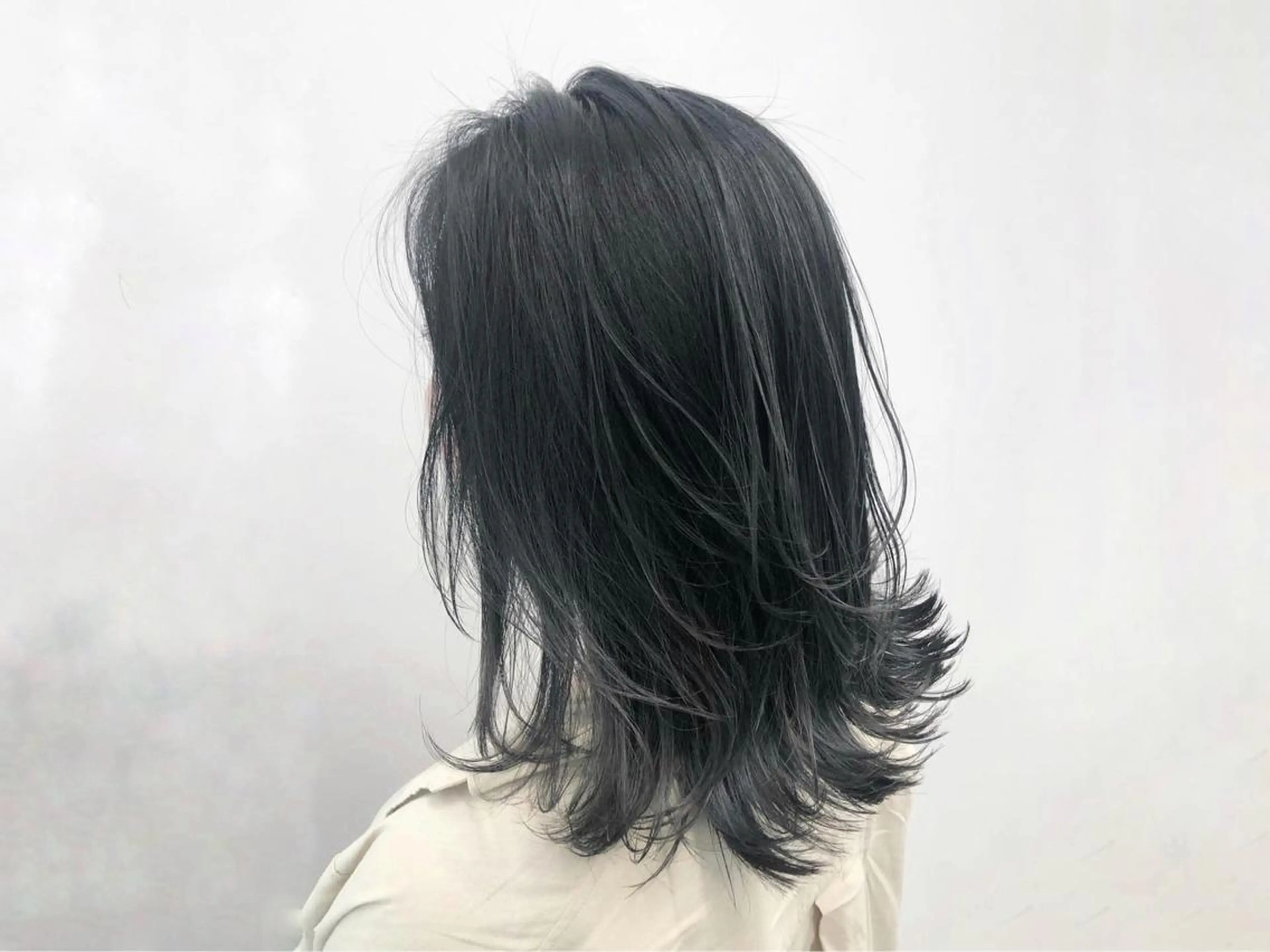 セミロング カラー Takizawa 🫧パーマのヘアスタイル