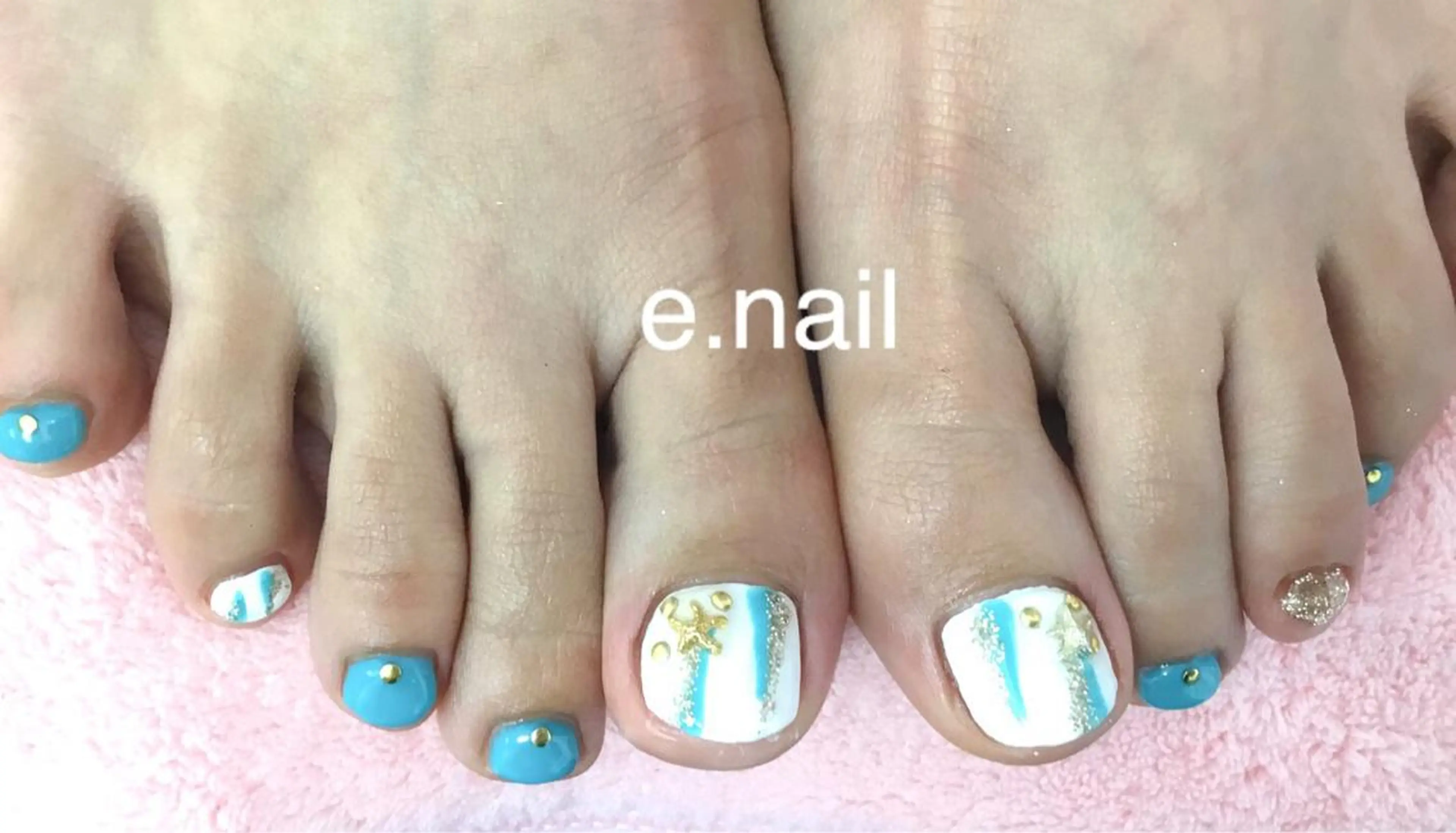 ネイル e.nail所属・和賀井 恵理のネイルデザイン