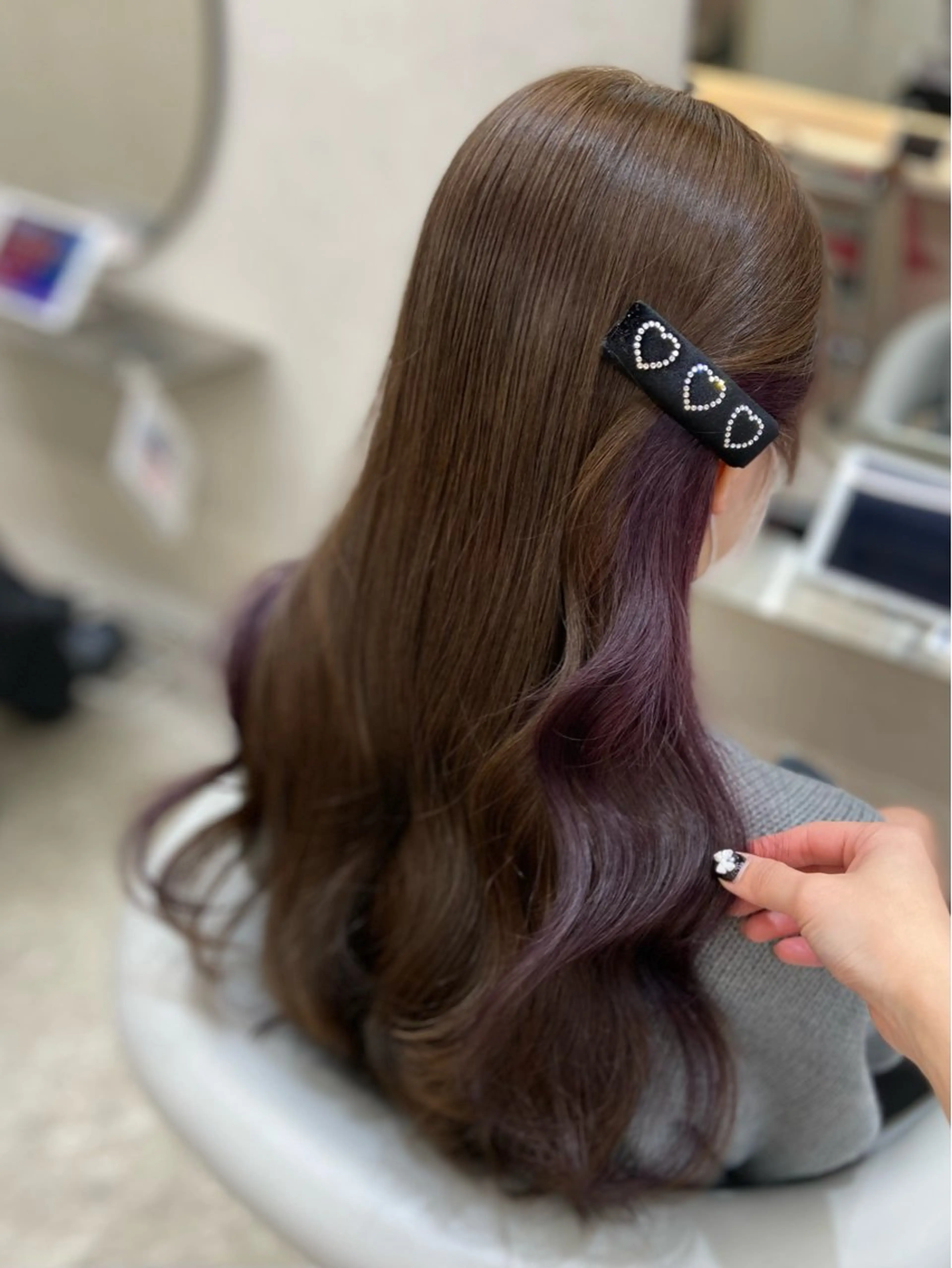 ロング カラー ブリーチ ケアブリーチ デザインカラー ダブルカラー イヤリングカラー カット ヘアカラー トリートメント 新宿/韓国ヘア 中明度カラー/かやのヘアスタイル