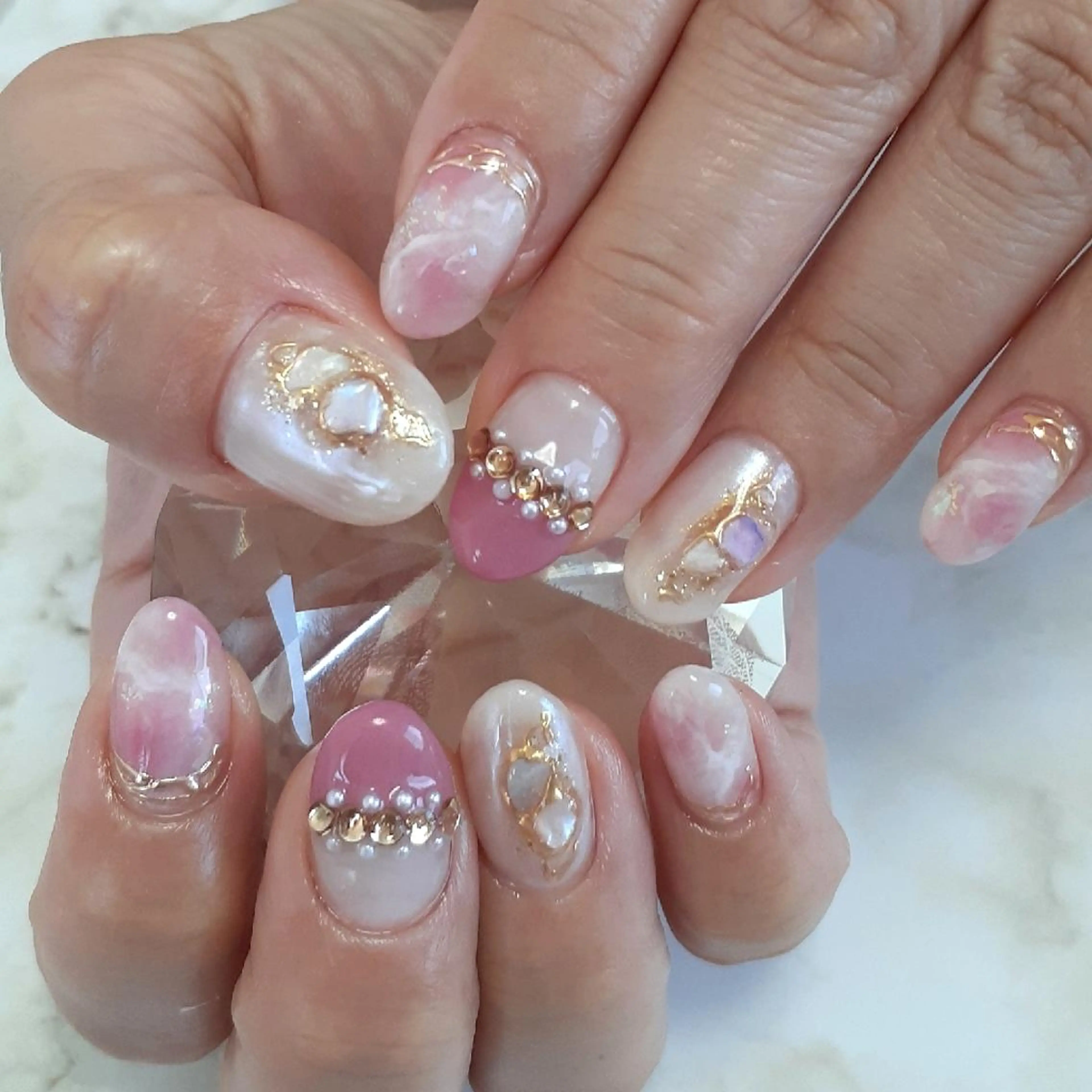 ネイル キラキラネイル ハンドネイル 池元 真由美のネイルデザイン