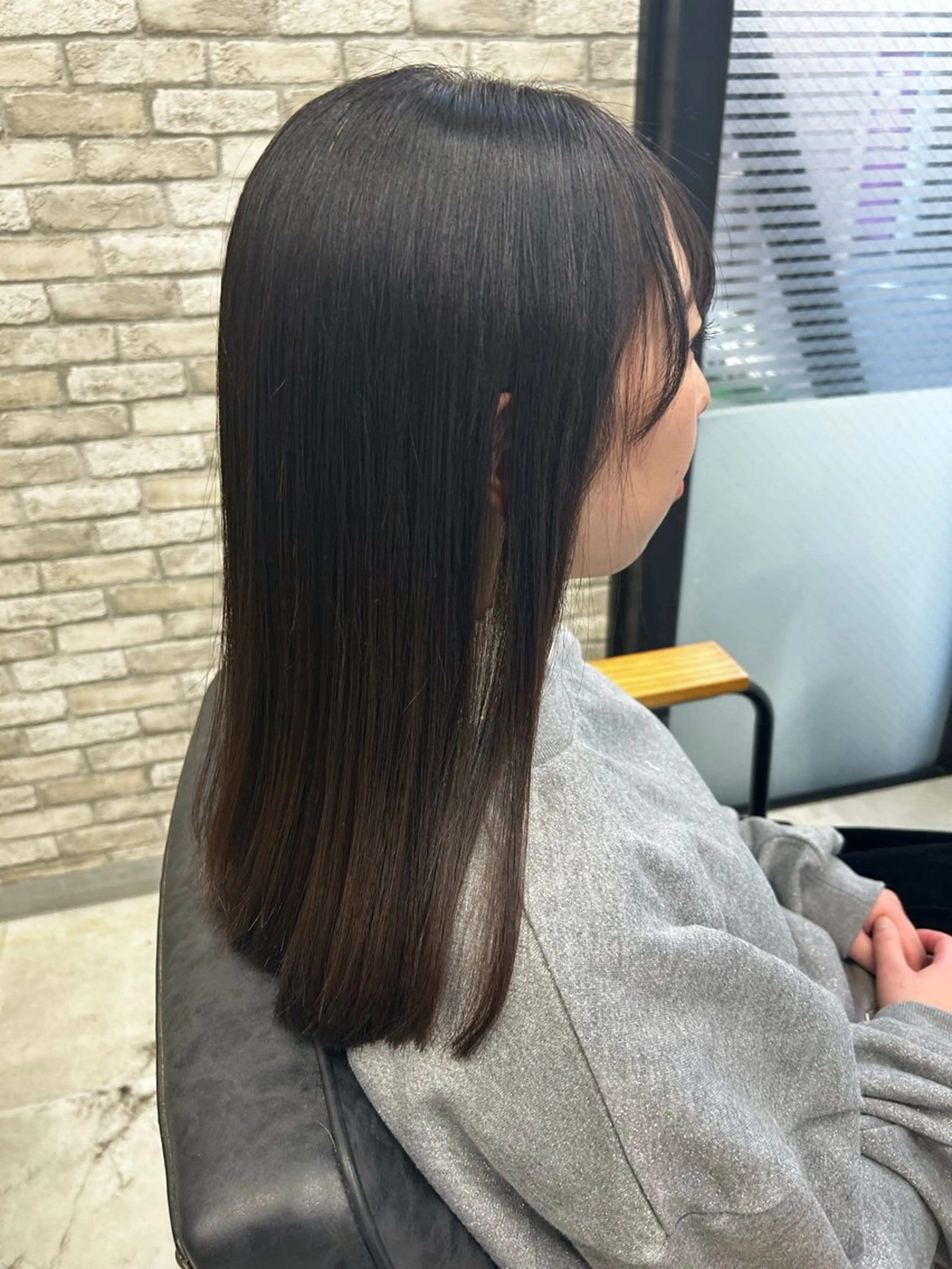 セミロング ヘアアレンジ 小野寺 舞のヘアスタイル