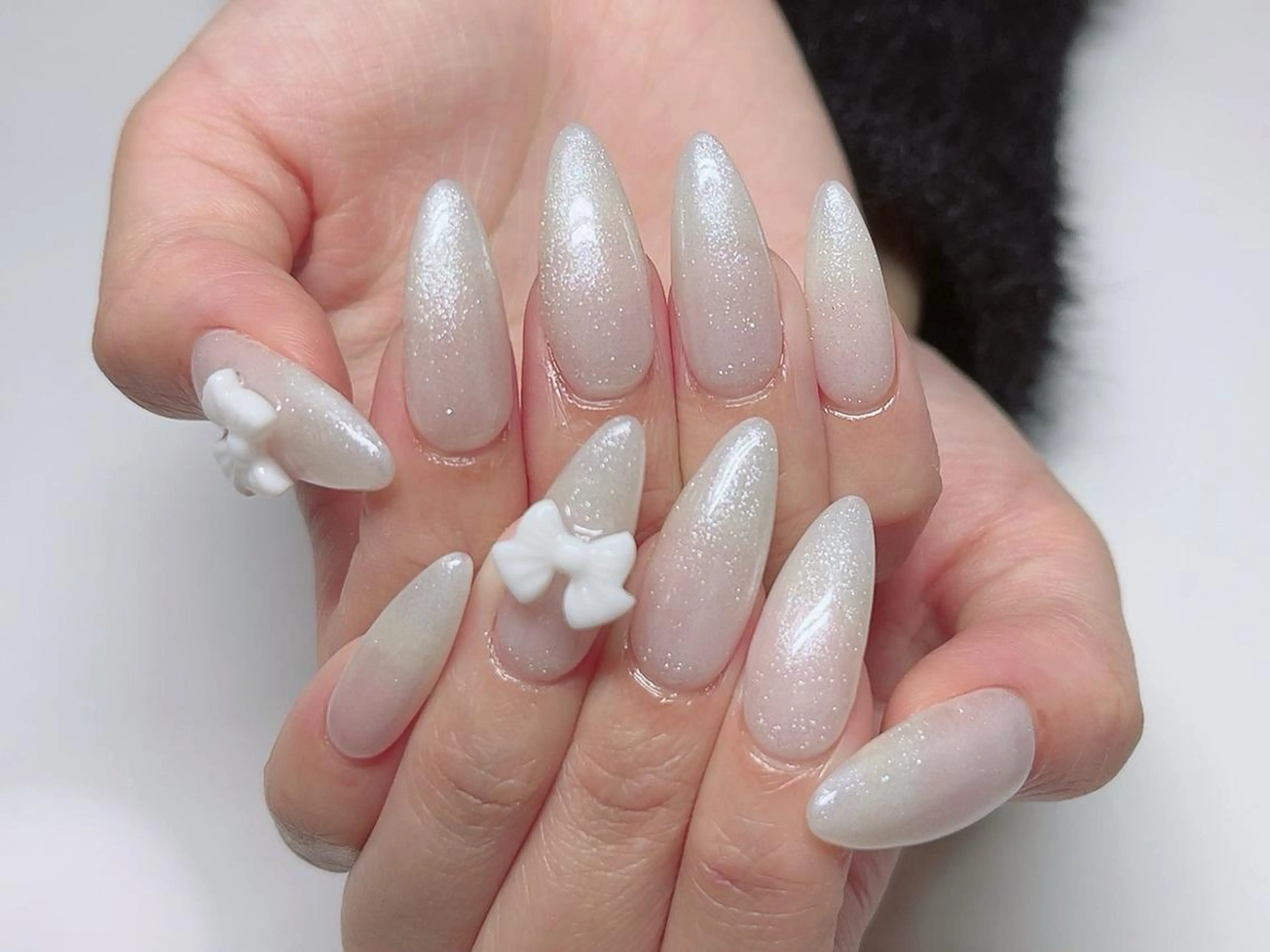 ネイル キラキラネイル ハンドネイル ハンドケア haruka 🧸のネイルデザイン