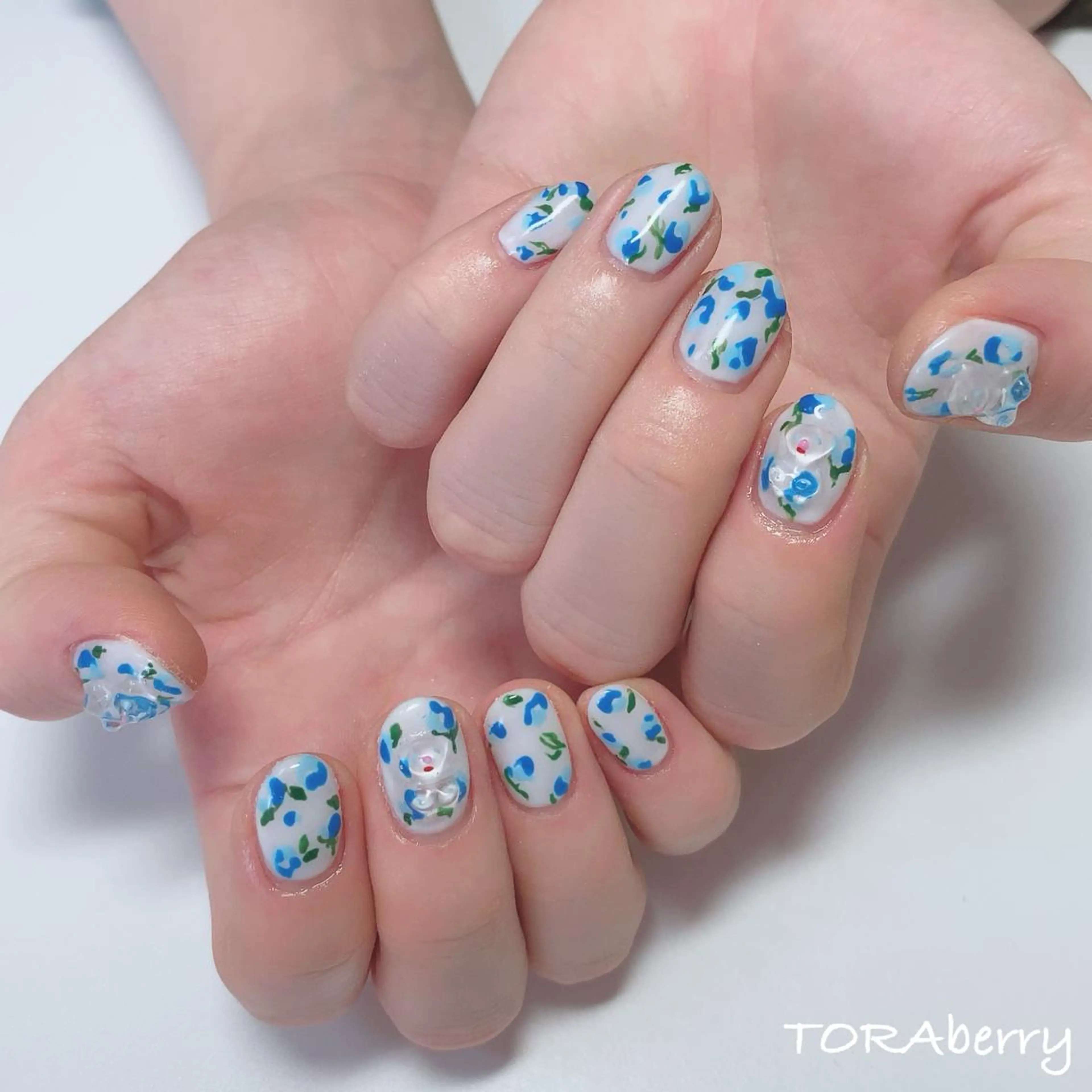 ネイル ハンドネイル ネイリスト なつみのネイルデザイン