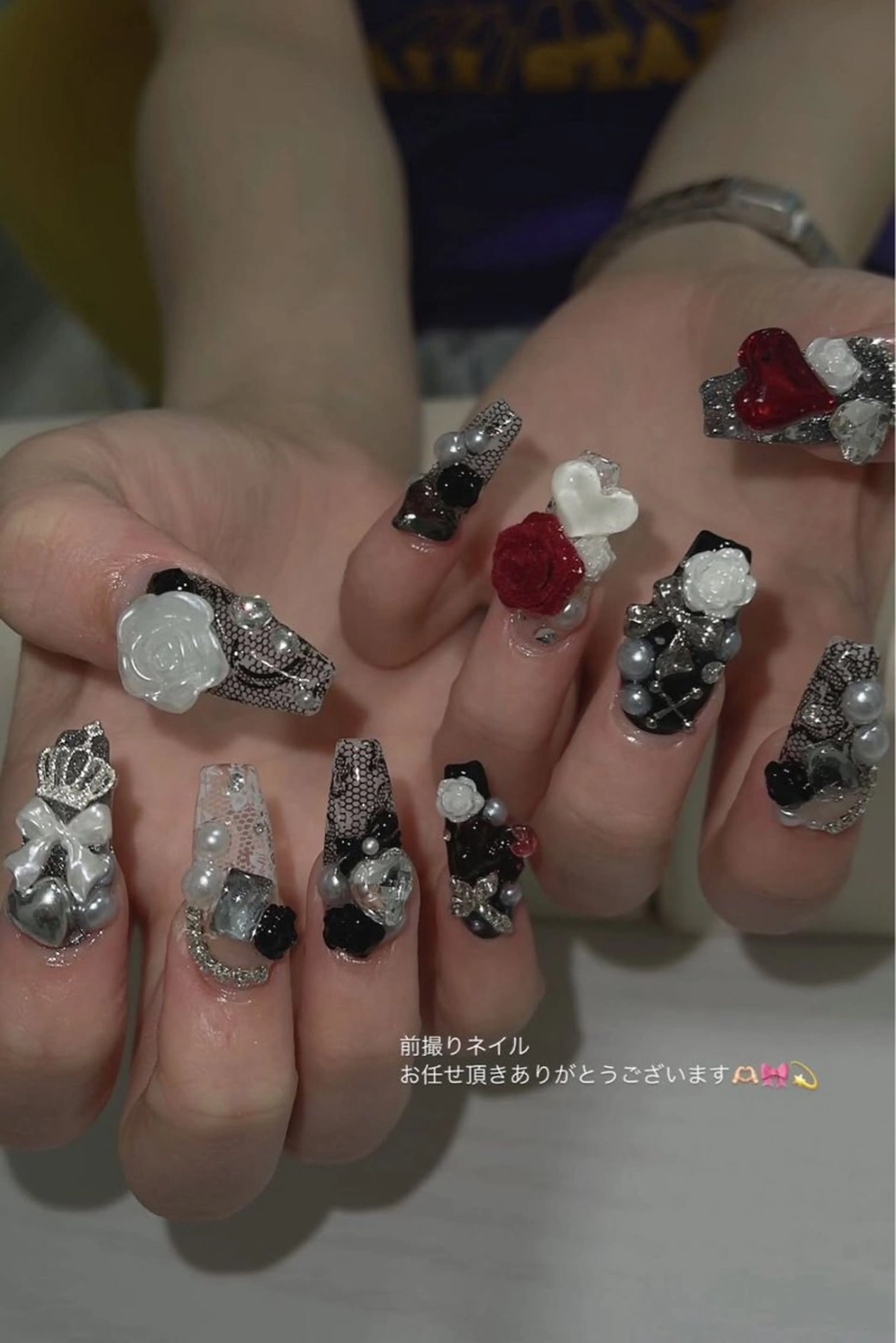 ネイル グラデーション ラメ(グリッター) マグネットネイル ミラーネイル ニュアンスネイル ハンドネイル Lumi de nailsのネイルデザイン