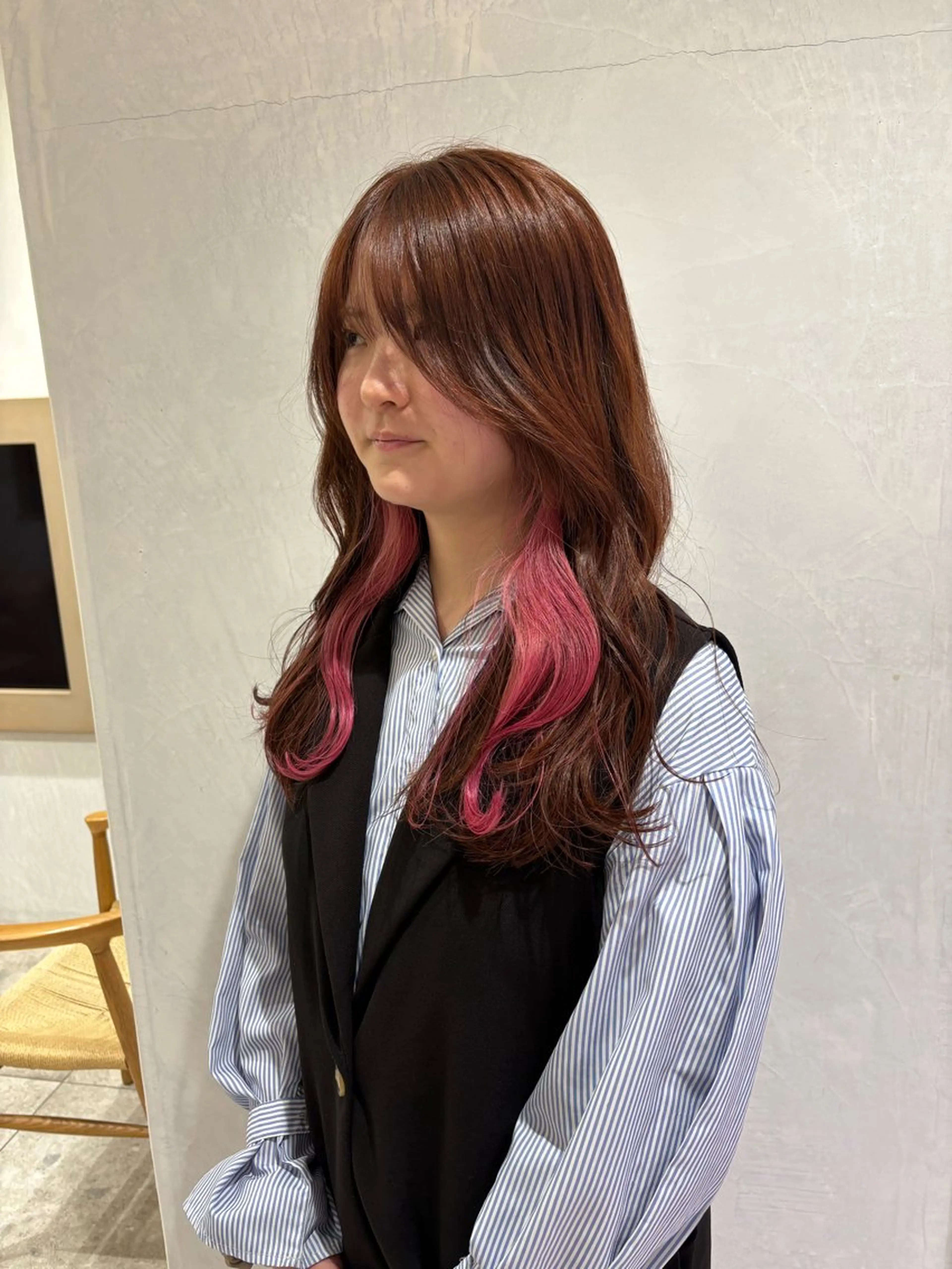 ロング 小林 篤滋郎のヘアスタイル