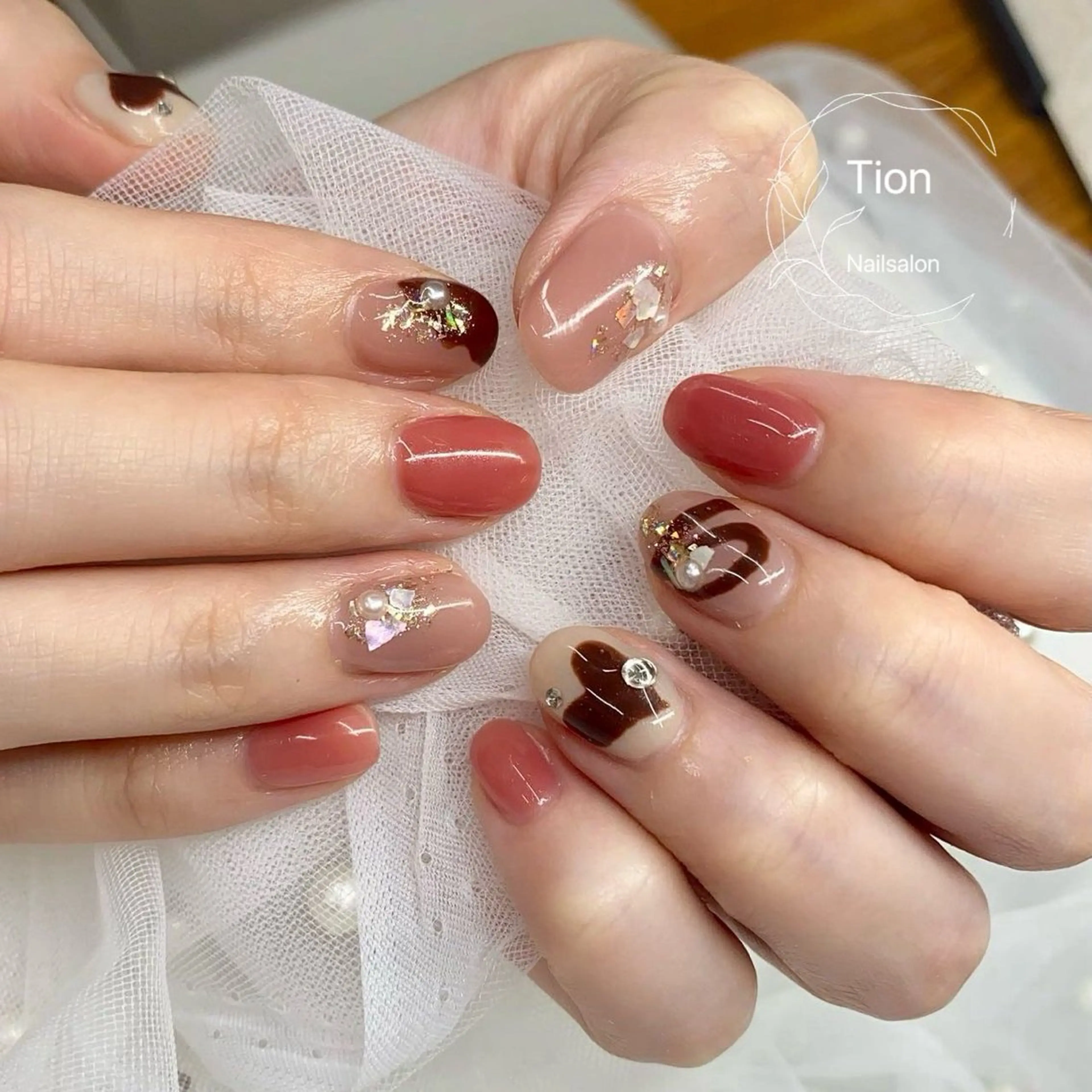 ネイル チークネイル 長さ出し フットネイル フレンチネイル ジェルネイル Nailsalon Tion　川崎店のネイルデザイン