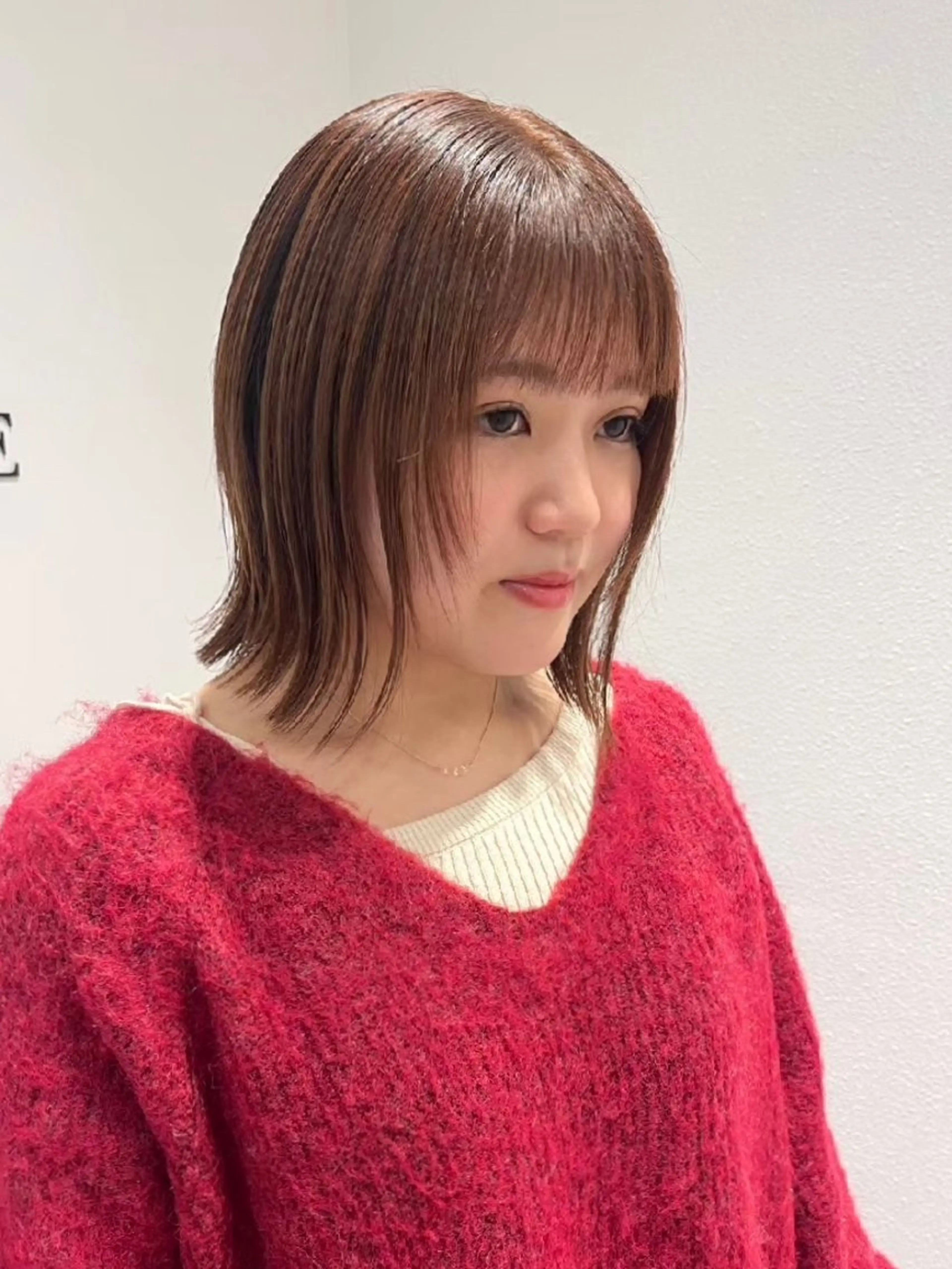 ミディアム カラー ミディアムレイヤー 顔周りカット レイヤーカット 似合わせカット カット ヘアカラー スタイル 相模大野のヘアスタイル