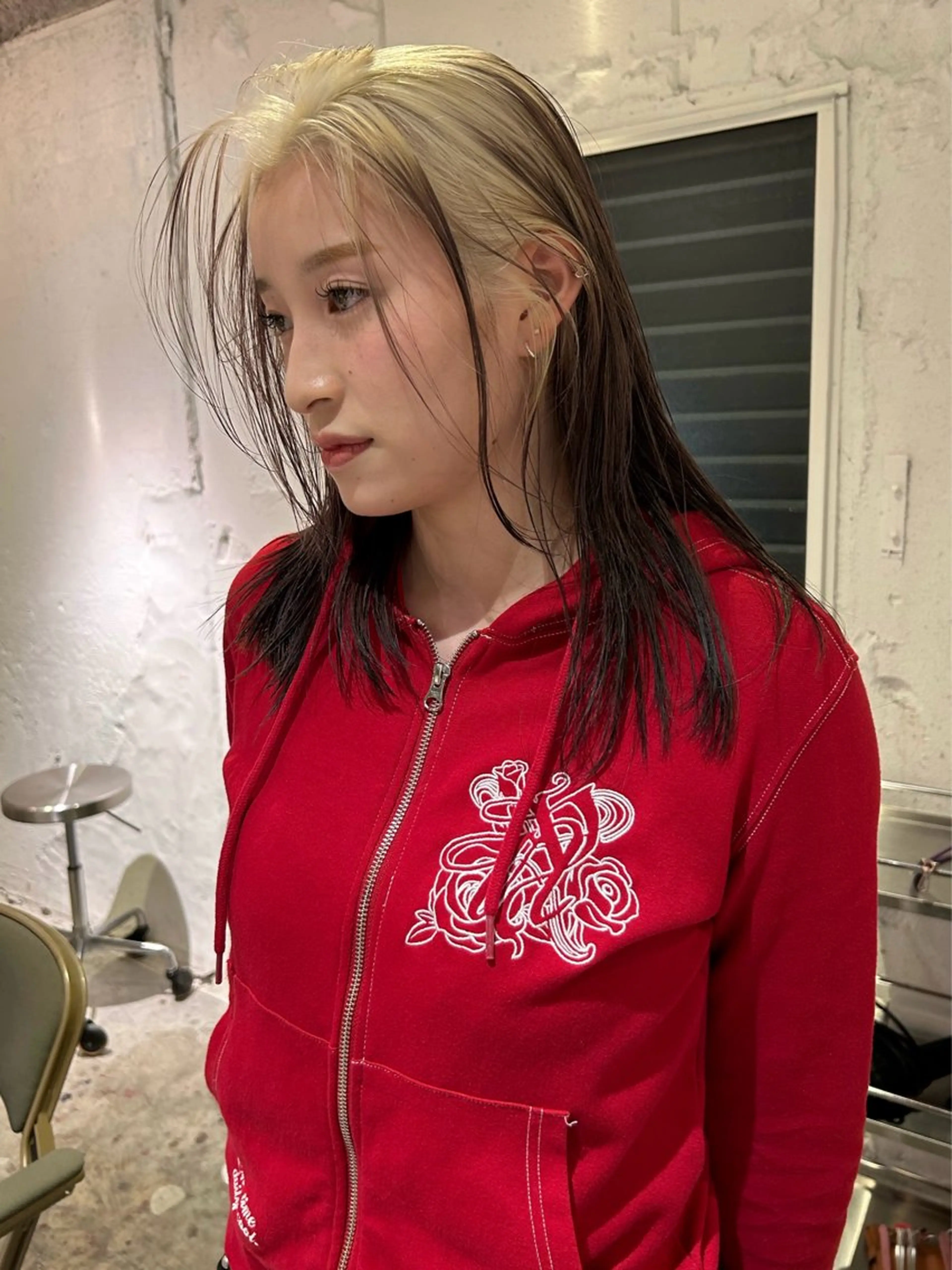 セミロング カラー ブリーチ ケアブリーチ デザインカラー カット ヘアカラー トリートメント 村上雅人 ナチュラルモードのヘアスタイル