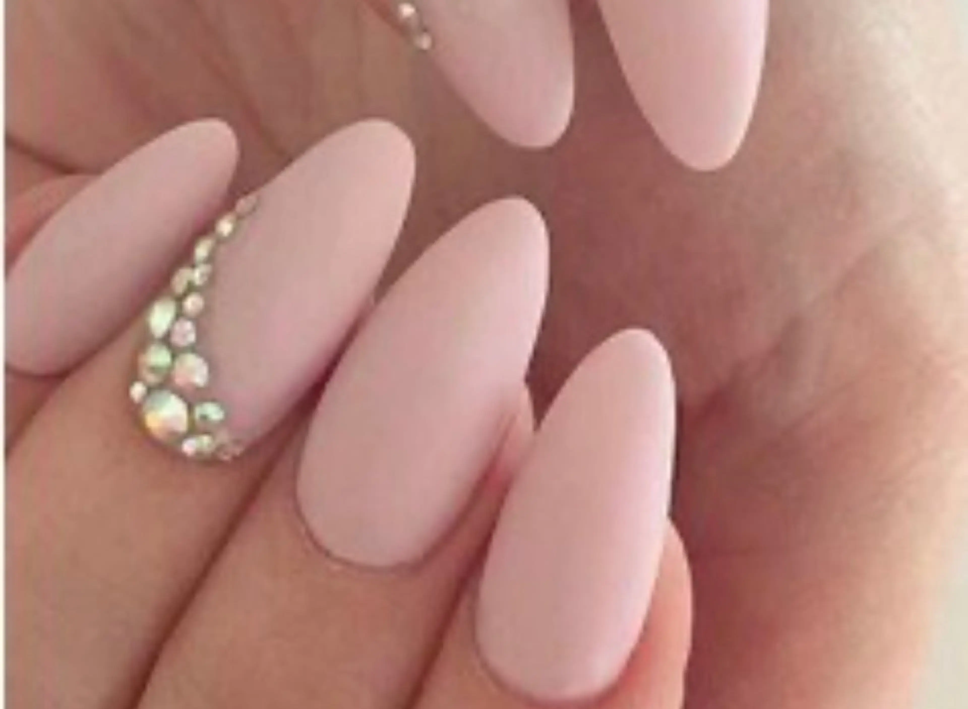 ネイル な なのネイルデザイン