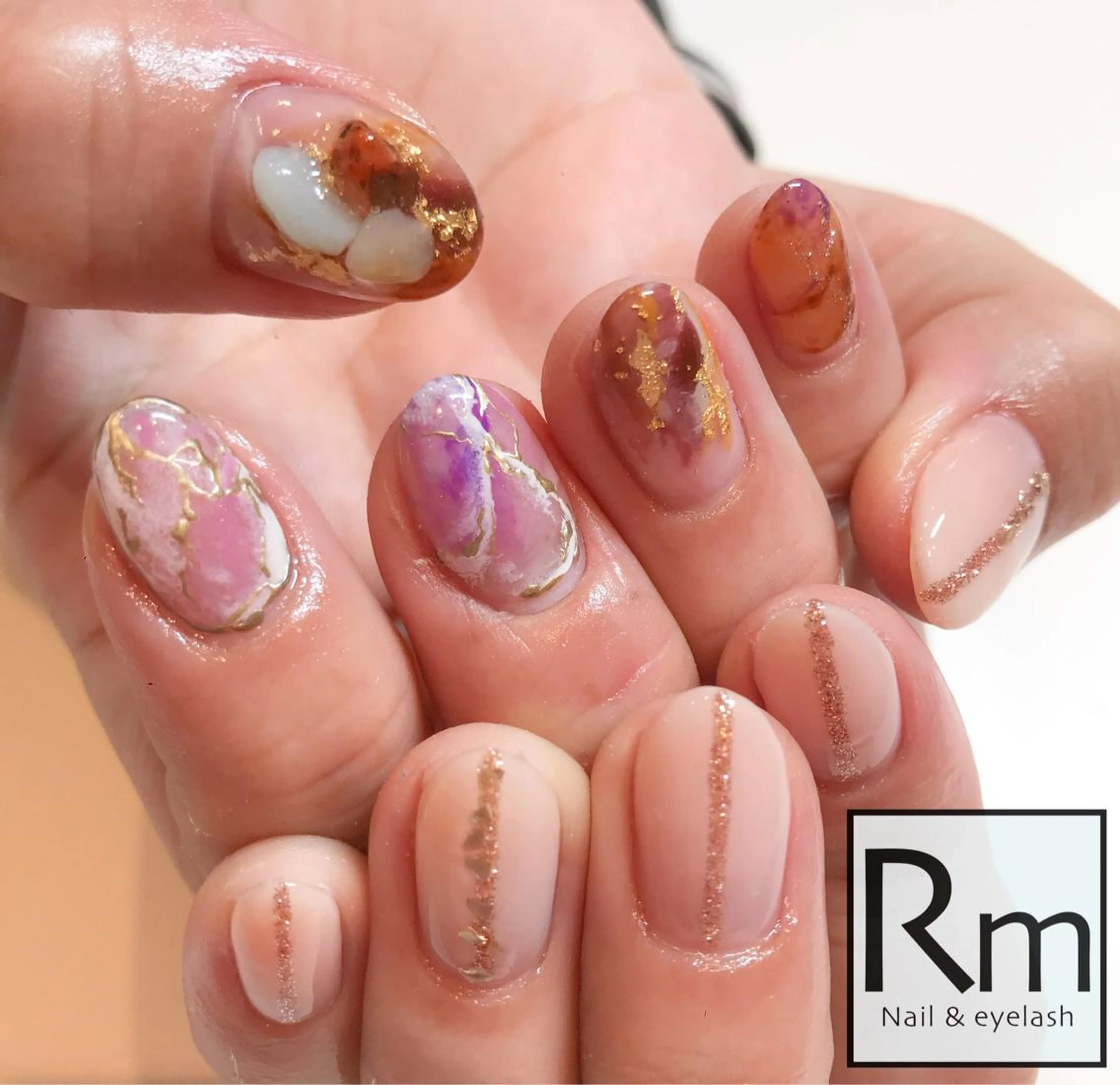 ネイル 林 里美のヘアスタイル