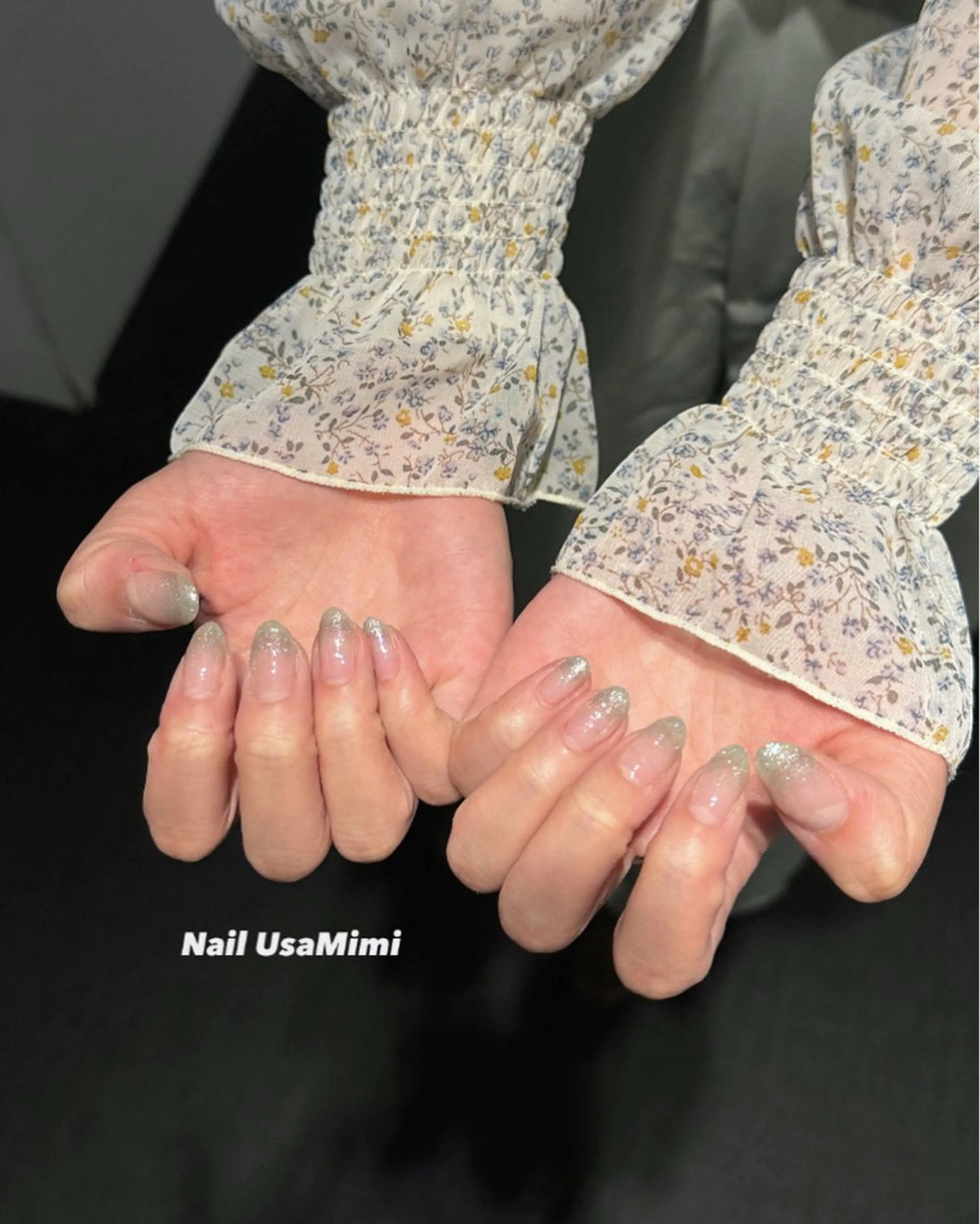 ネイル クリアネイル ラメ(グリッター) ラメグラデーション シルバー 本町NailUsaM imi MOMOKAのネイルデザイン