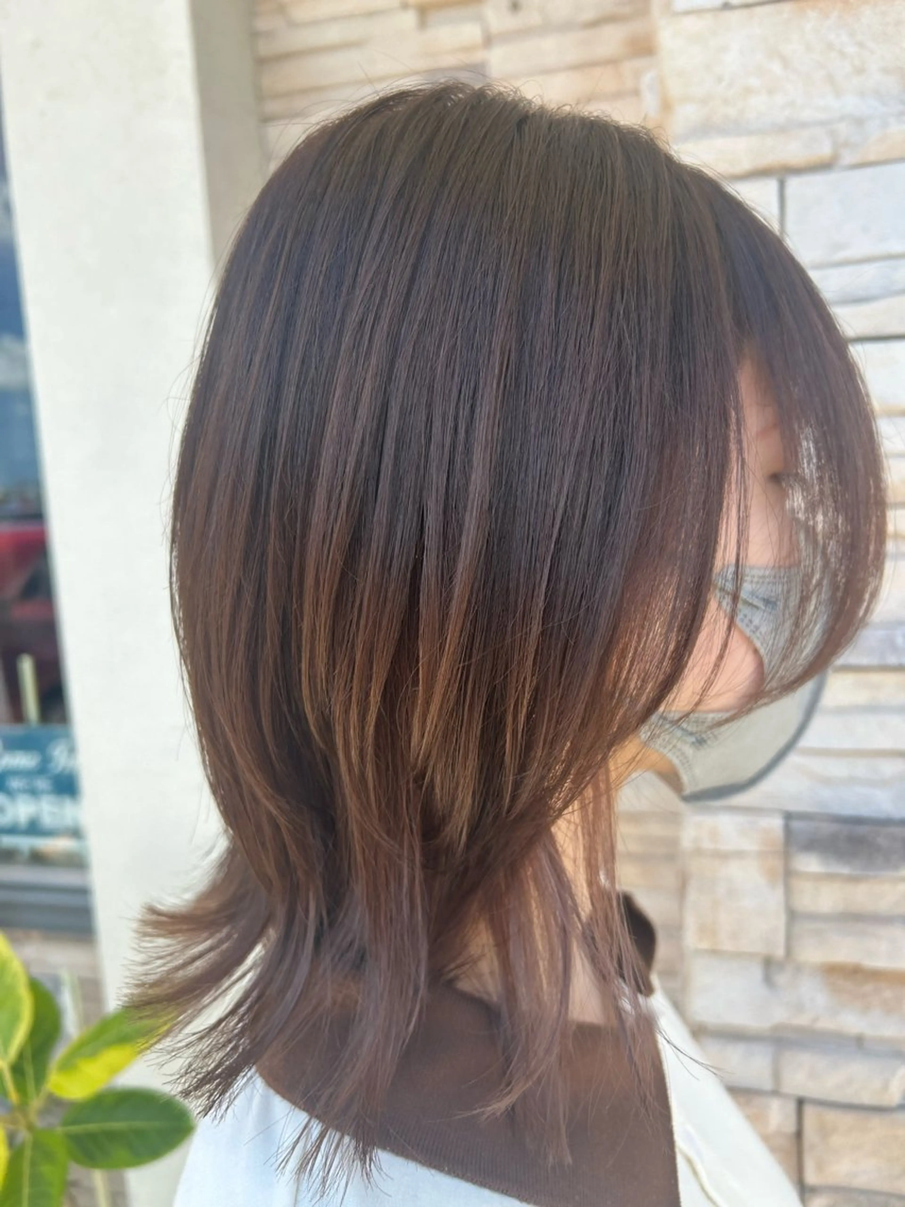 カラー TERUYA shionのヘアスタイル