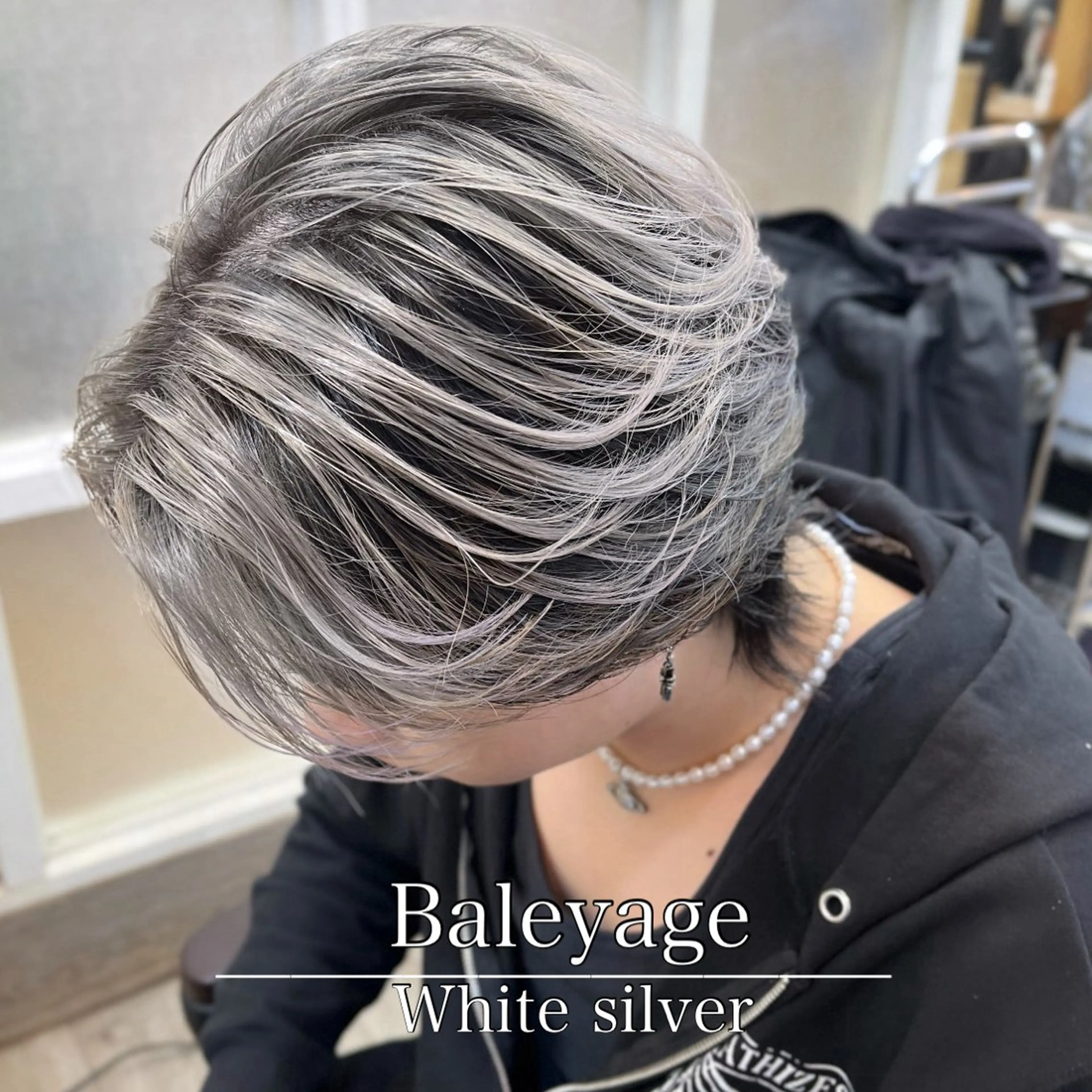 ミディアム カラー パーマ ヘアアレンジ メンズ メンズバレイヤージュ メンズブリーチ バレイヤージュ ブリーチ ケアブリーチ カット ヘアカラー トリートメント ヘアセット 二ヶ月綺麗が続くレ イヤー/星野六三四のヘアスタイル