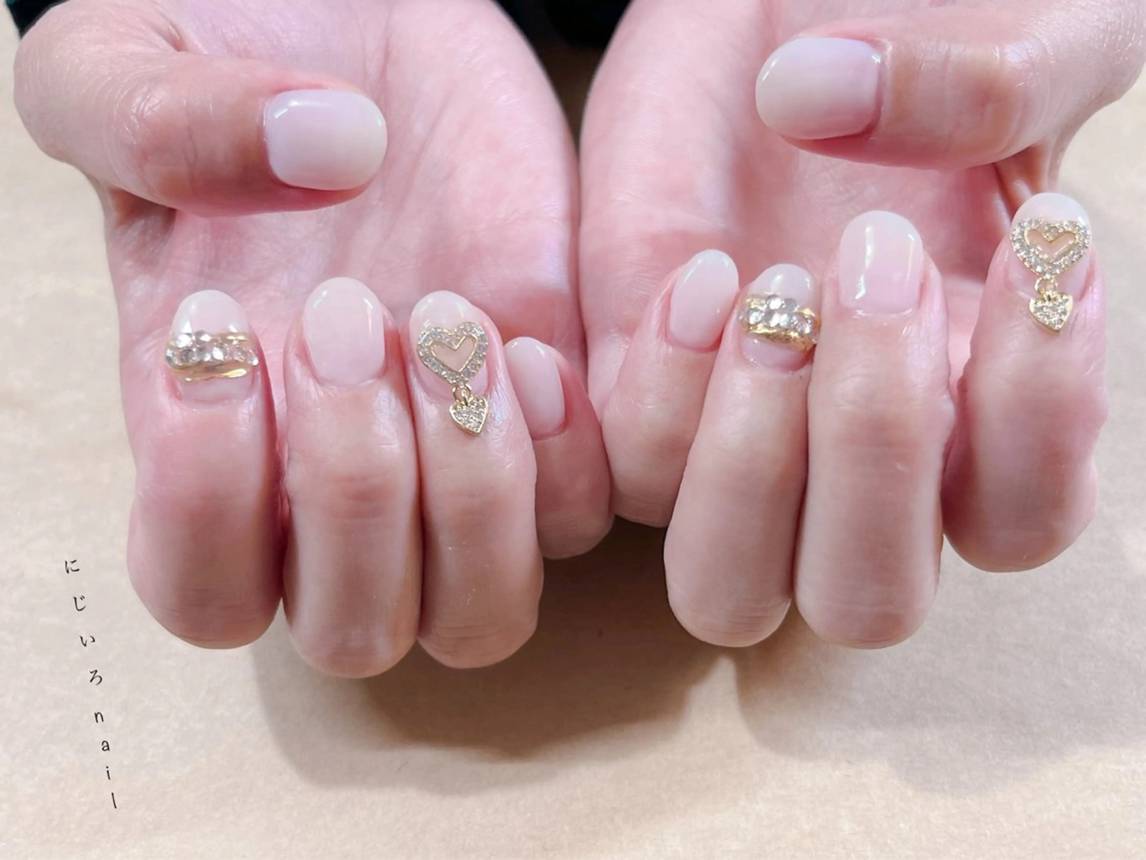 ネイル にじいろ nailのネイルデザイン