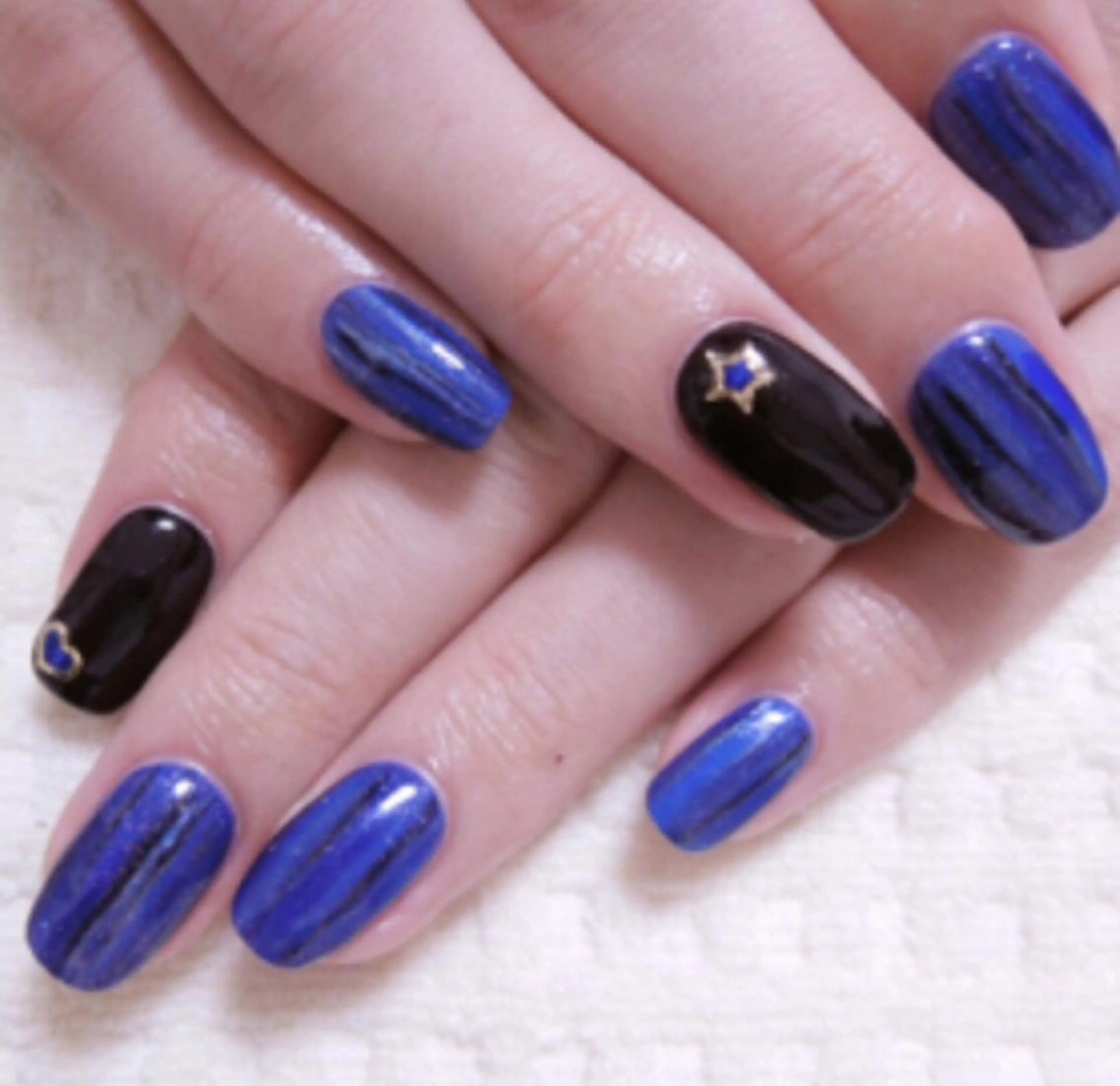 ネイル ハンドネイル ゲン レイカのネイルデザイン