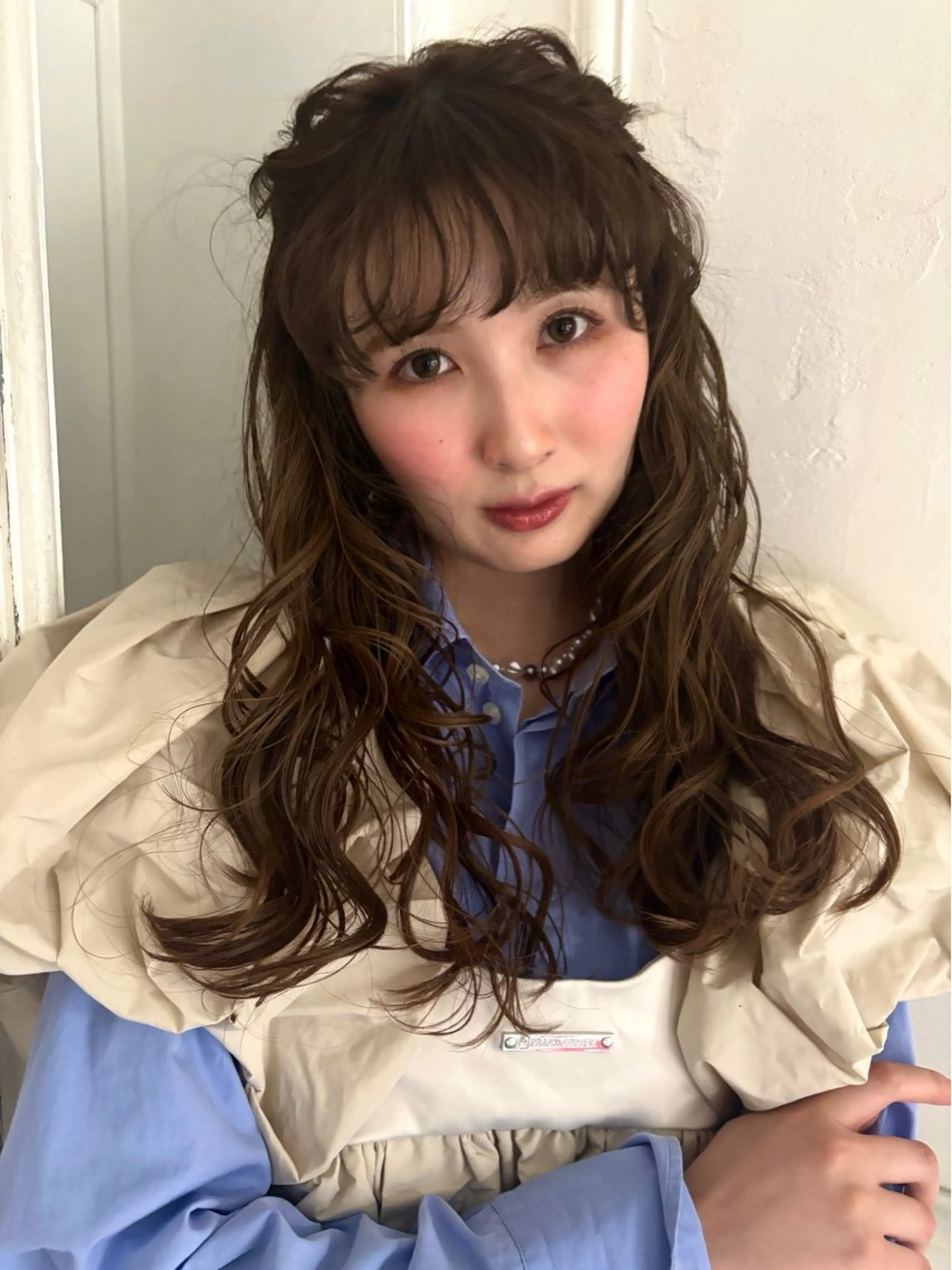 ロング カラー ベージュカラー オリーブベージュ comeghead 琴音のヘアスタイル